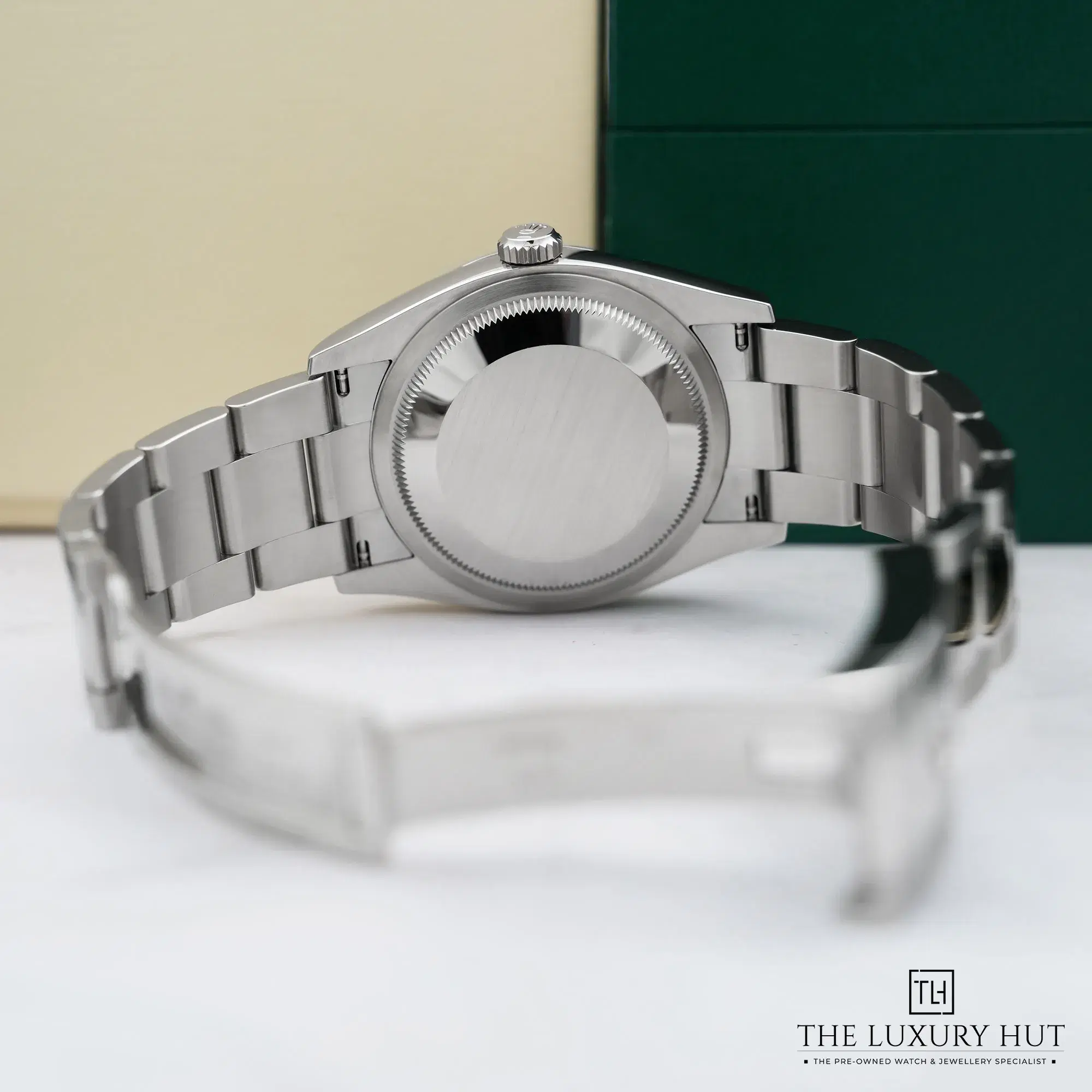 2026/04/cd2ddc7d-d940-4588-ad74-318cab65e94bRolex_Datejust_36_Stainless_Steel_Black_Dial_52837-d.jpg.webp