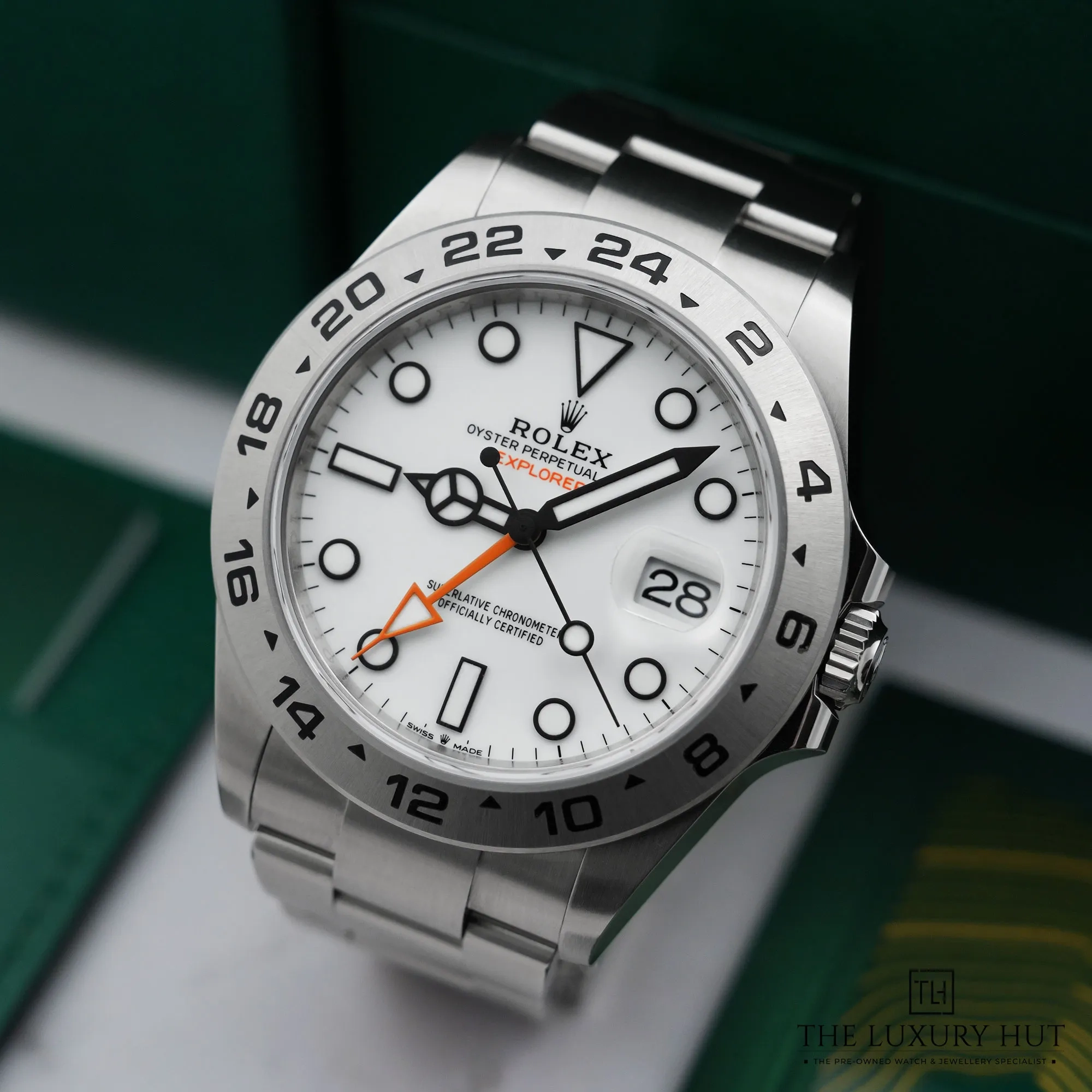 2026/04/ce6785c7-4cea-42a1-96eb-2d36edc50431Rolex_Explorer_II_Steel_42mm_White_Polar_Dial_52851-b.jpg.webp
