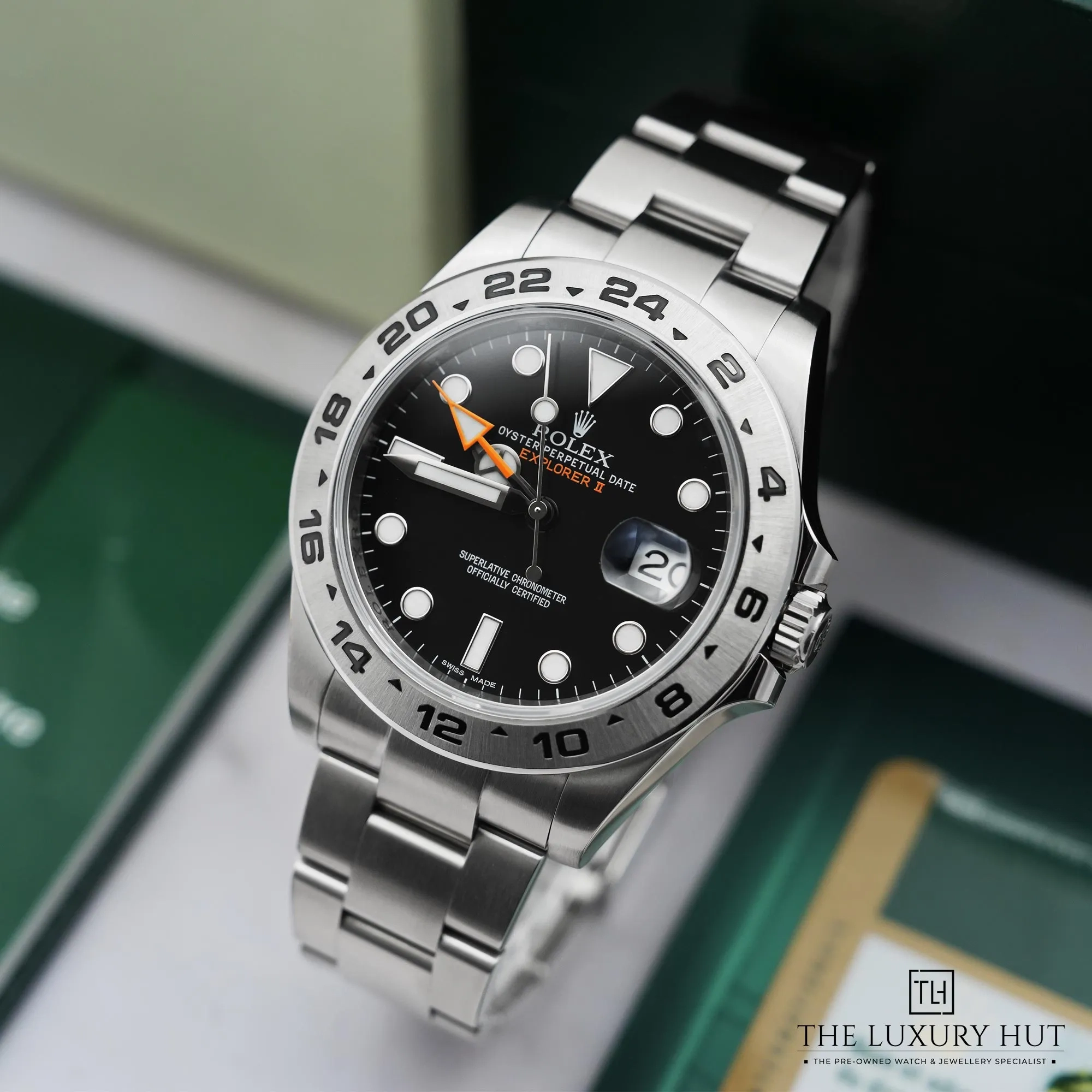 2026/04/da28d574-debe-4bab-90e1-38c5793355a1Rolex_Explorer_II_Stainless_Steel_Black_Dial_52690-b.jpg.webp