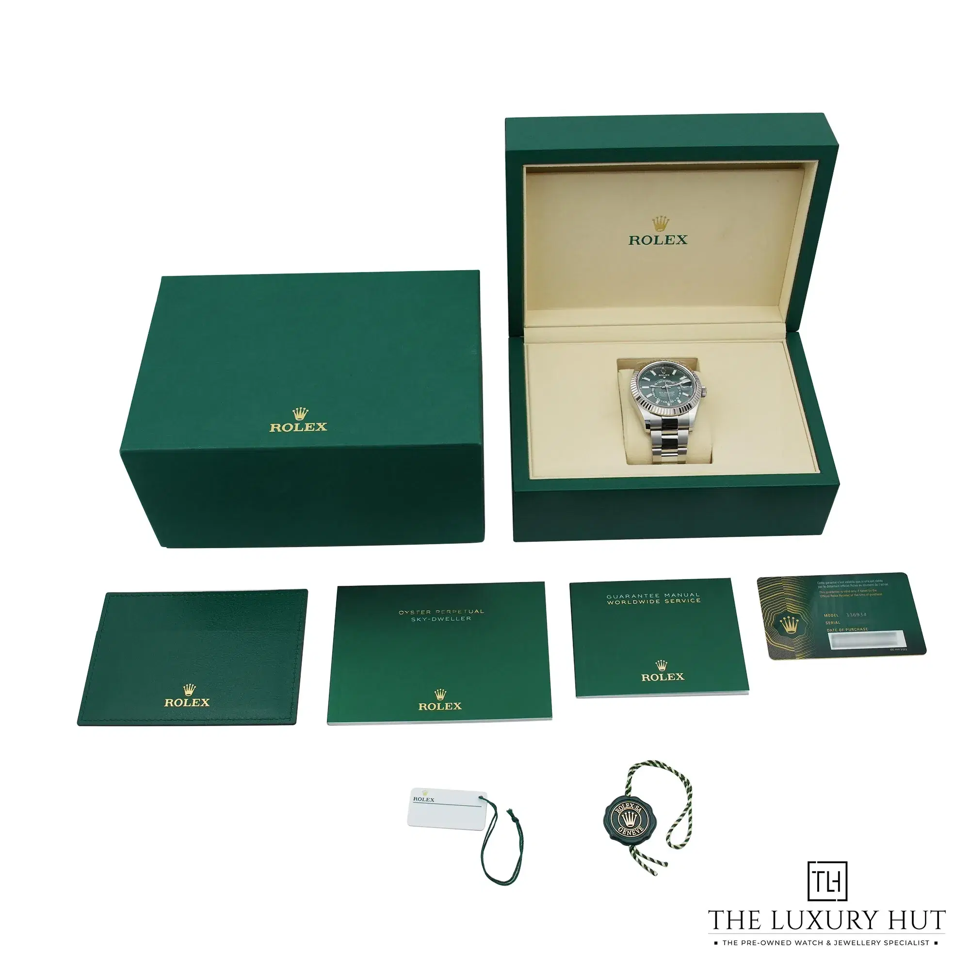 2026/04/dc7211b7-67fc-4eb4-9cbf-615162883fc7Rolex_Sky-Dweller_Steel_White_Gold_42mm_Mint_Green_52915-f.jpg.webp