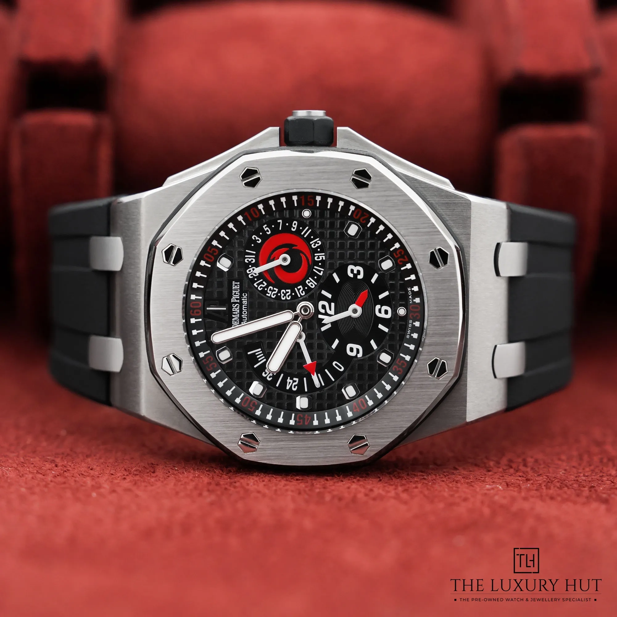 2026/04/de323a66-31c7-4f92-a1ed-42ef85899fa9Audemars_Piguet_Royal_Oak_Offshore_Dual_Time_LB812-c.jpg.webp