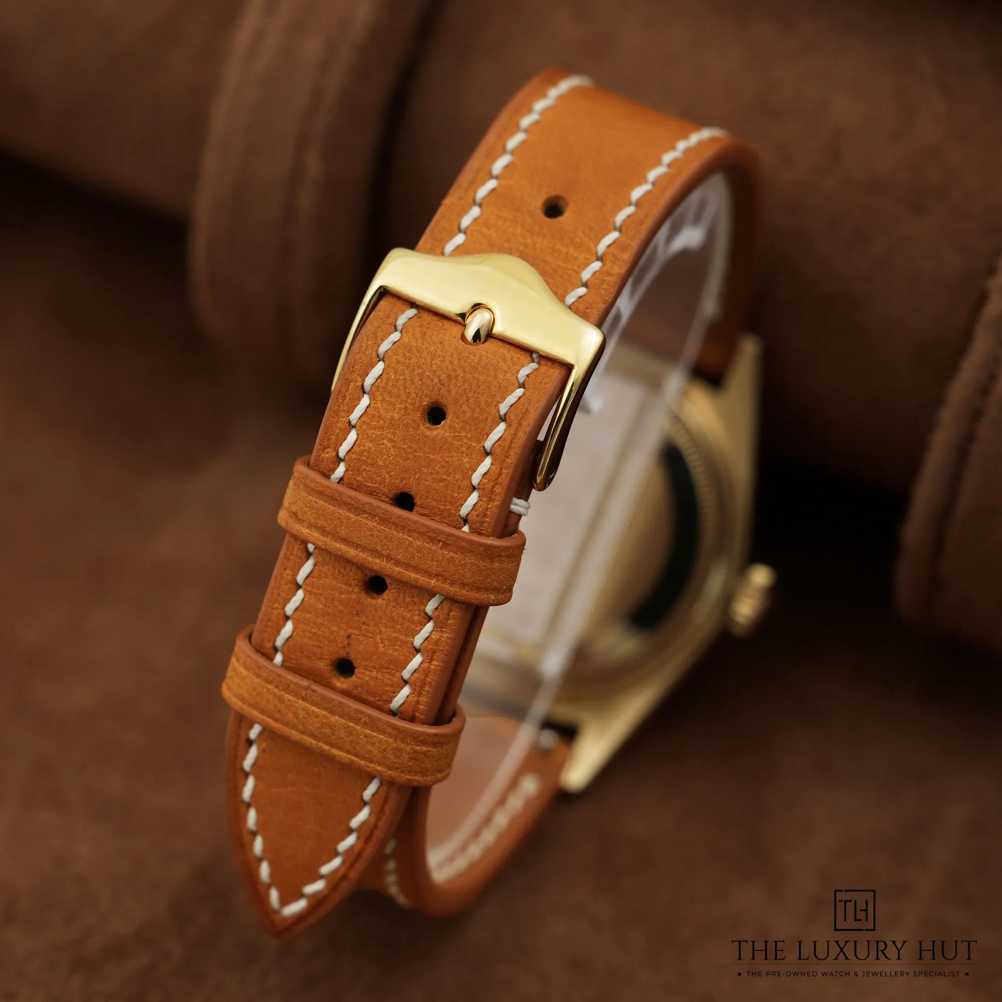 2026/04/e04fa0ec-44a7-4bd3-91b5-f1ddaf5390e3Rolex_Day-Date_36mm_Gold_Champagne_New_52762-e.jpg.webp