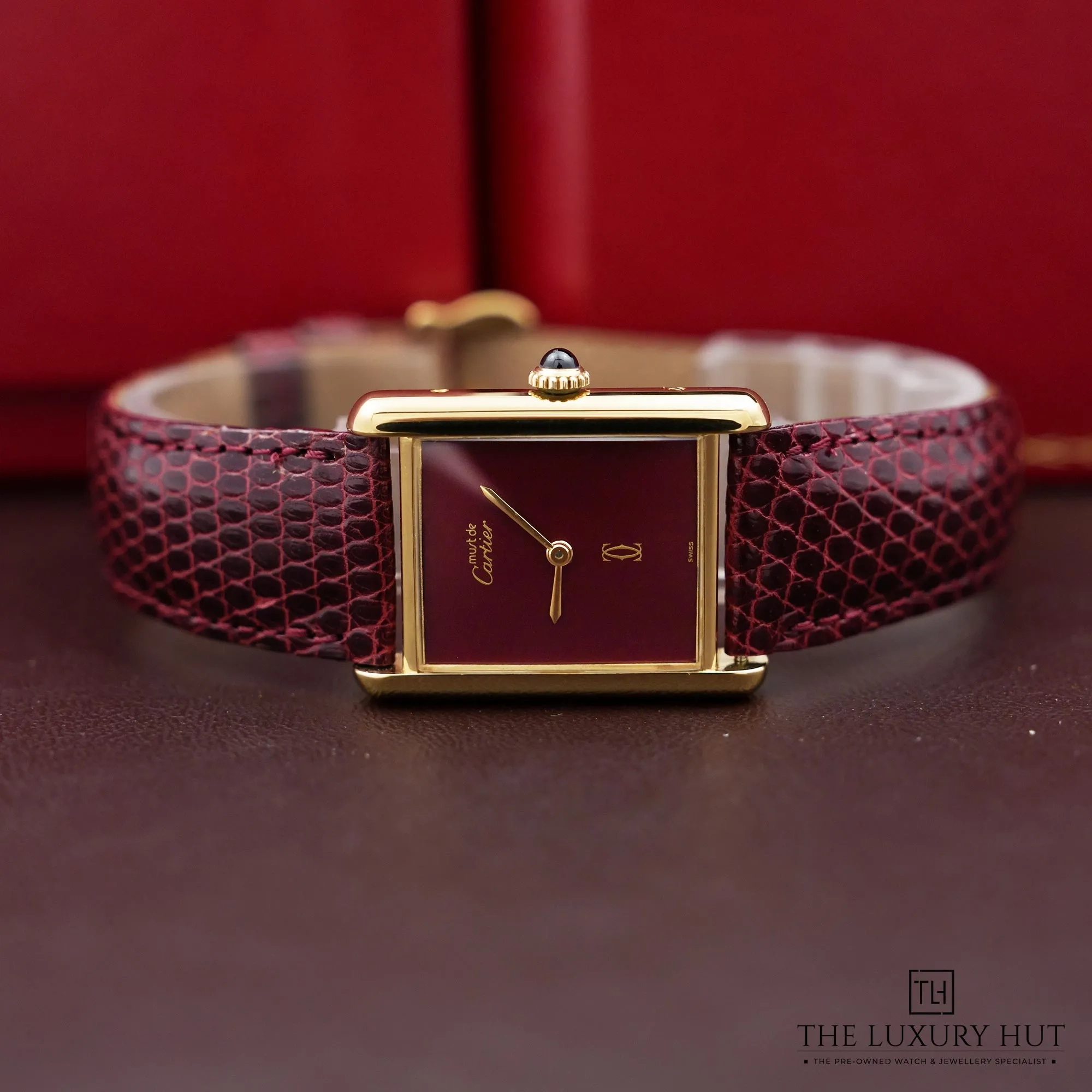2026/04/f26aefbc-de52-4ceb-866e-f116481a08f8Cartier_Tank_Vermeil_Must_Burgundy_Dial_52772c.jpg.webp