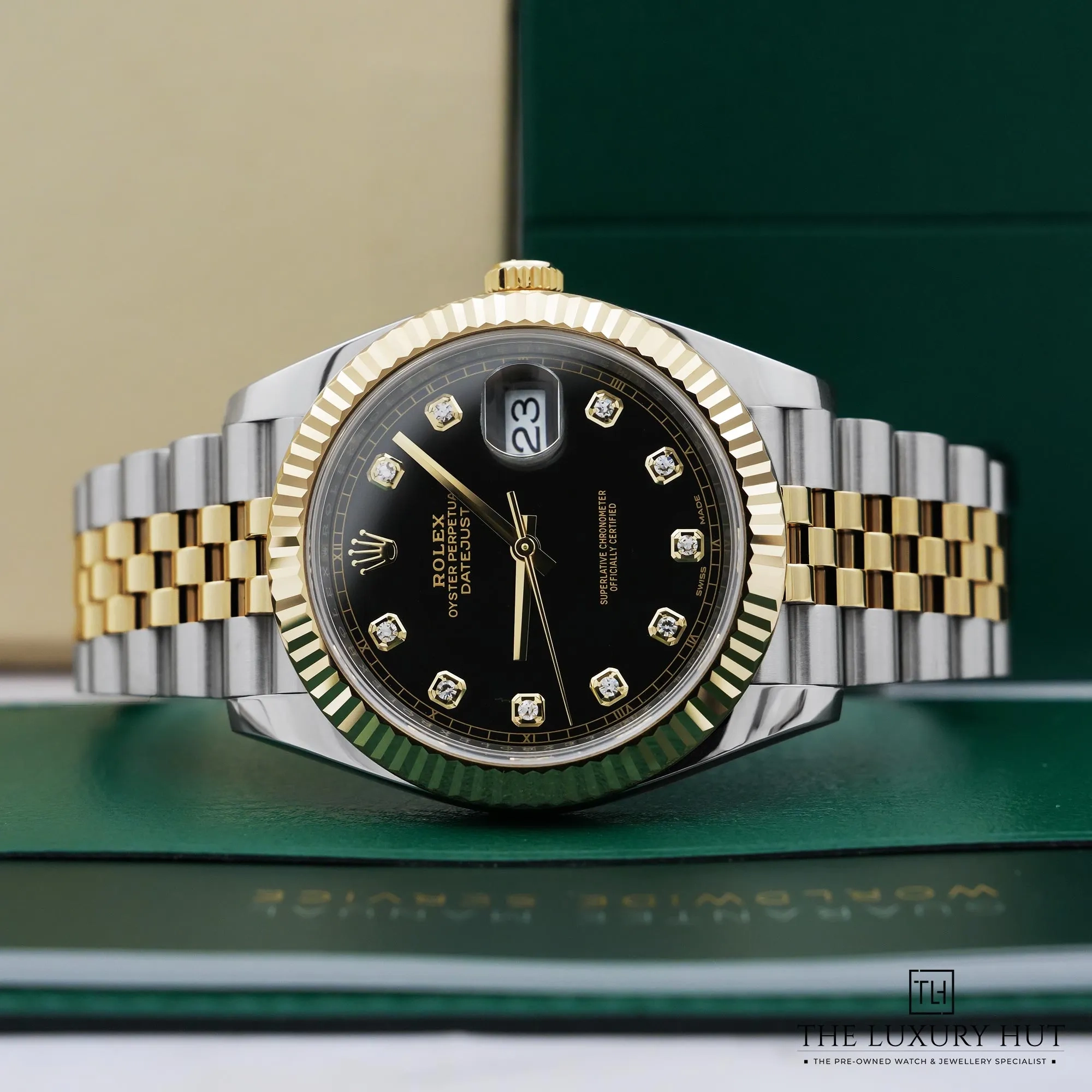 2026/05/2d1bb222-e6b2-49c7-ab55-7b180ef99dddRolex_Datejust_41_Steel_Yellow_Gold_Black_Diamond_LB900-c.jpg.webp