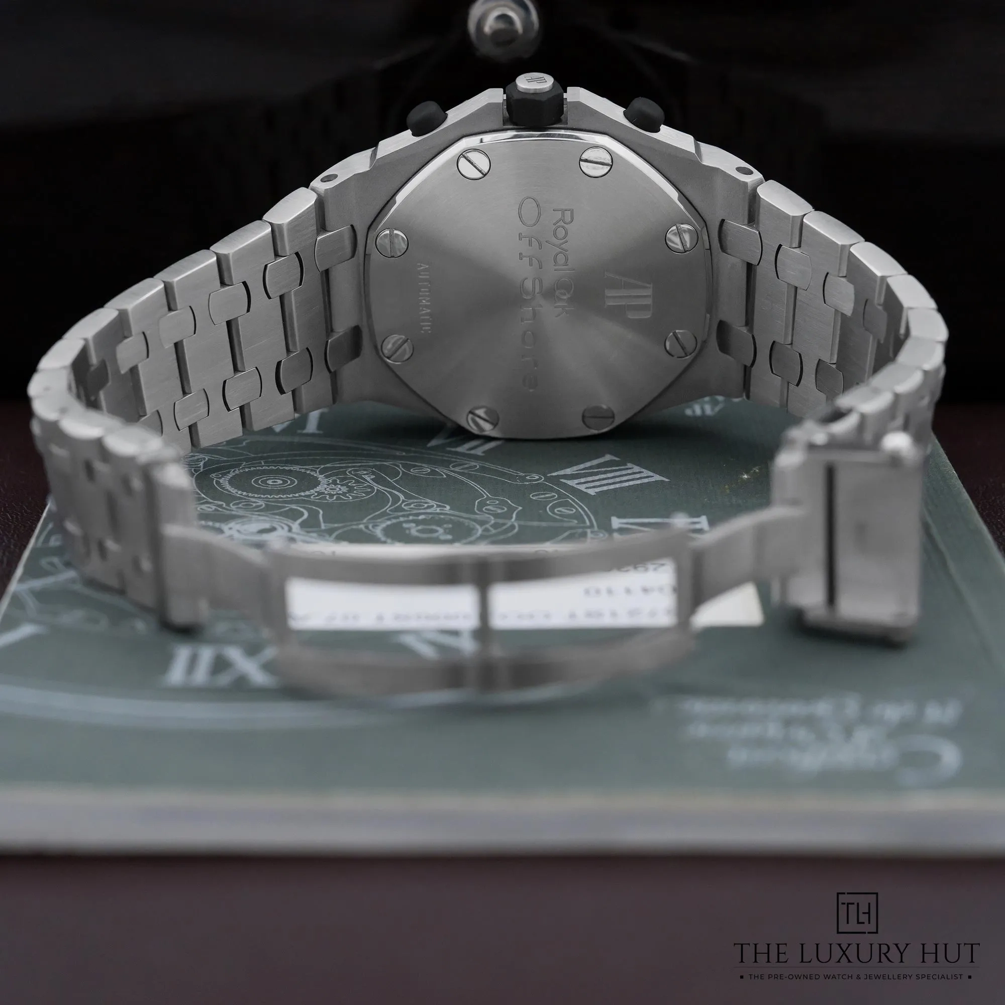 2026/05/3a6a113d-dd45-418d-913d-af6615e68f95Audemars_Piguet_Royal_Oak_Offshore_Steel_Silver_Arabic_52981-d.jpg.webp