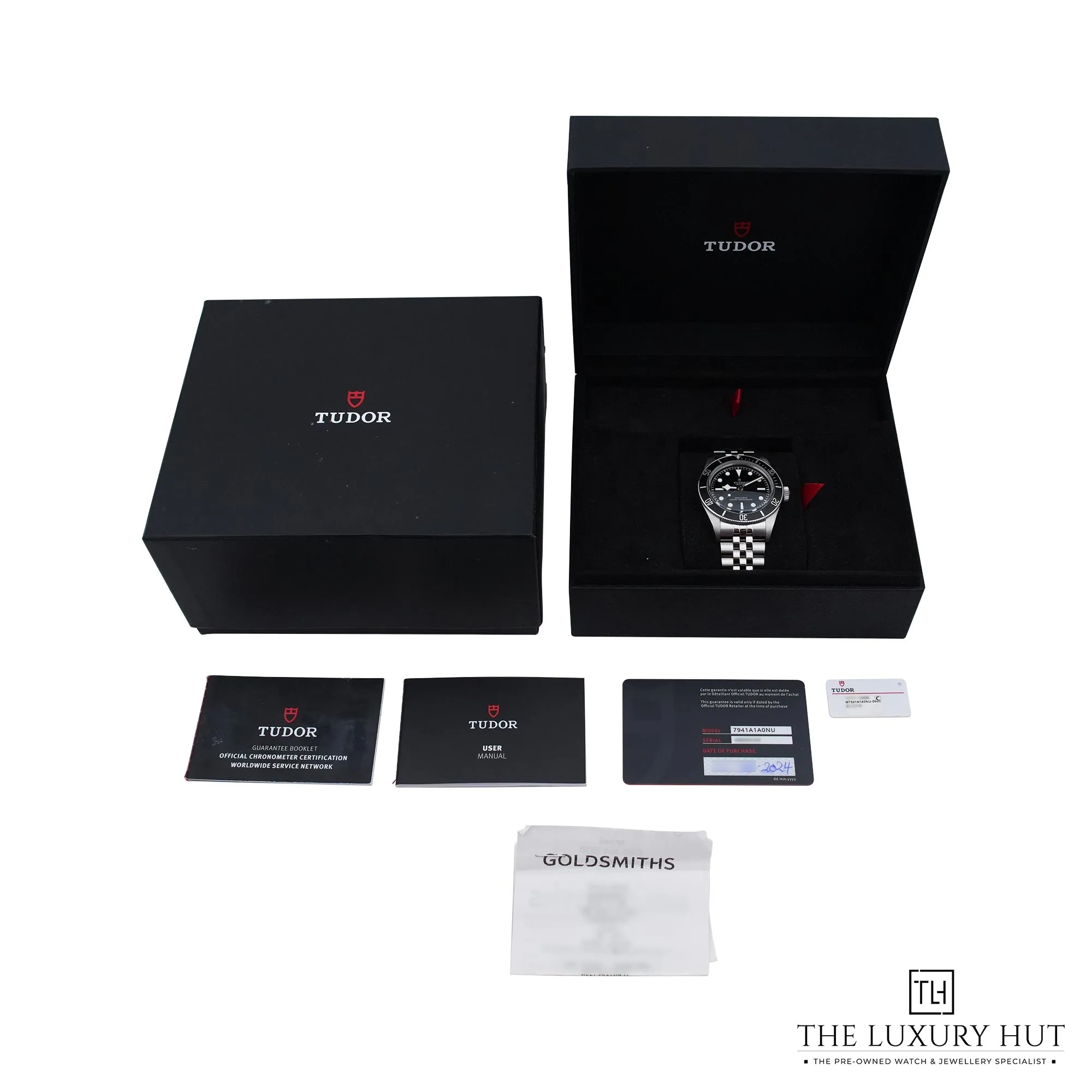 2026/05/4e6d37ea-deb4-485c-b9e7-11af32eee51aTudor_Black_Bay_Stainless_Steel_41mm_Black_52906-f.jpg.webp
