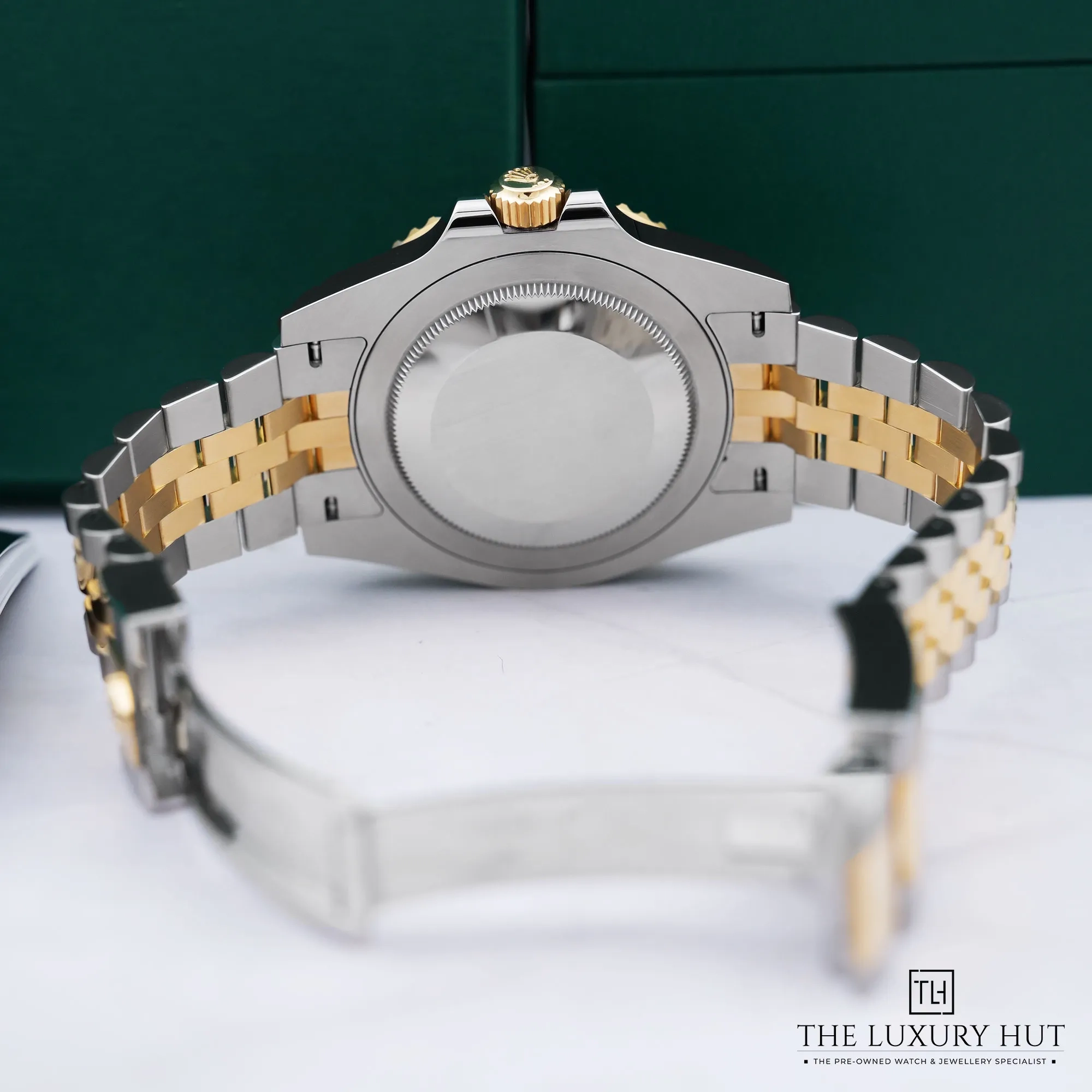 2026/05/53fa6298-591a-4153-afad-698abf1e0e45Rolex_GMT-Master_II_Steel_Gold_40mm_Black_LB883-d.jpg.webp