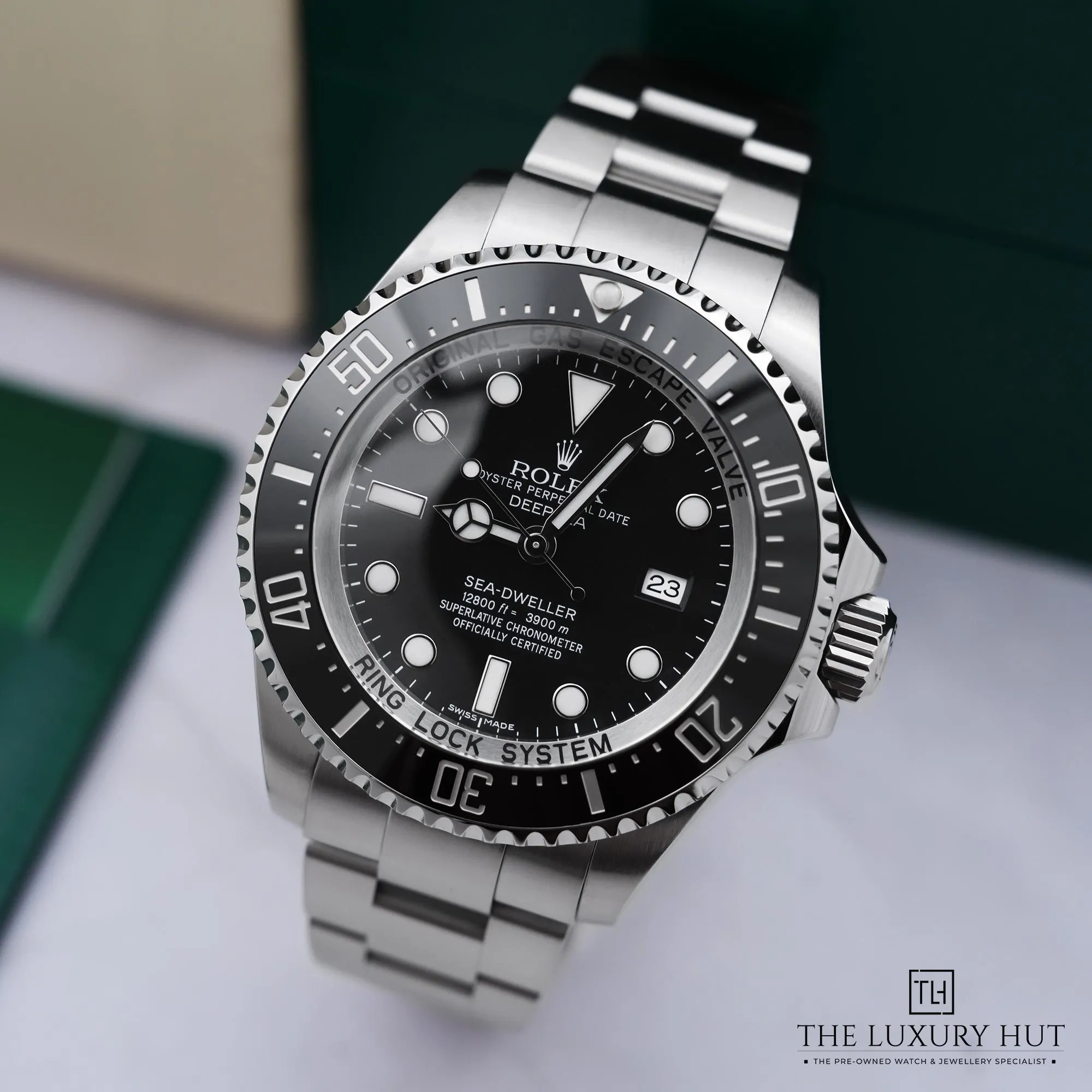 2026/05/5ed7086d-603d-4361-99b4-516c305c4199Rolex_Sea-Dweller_Deepsea_Steel_44mm_Black_Dial_52912-b.jpg.webp