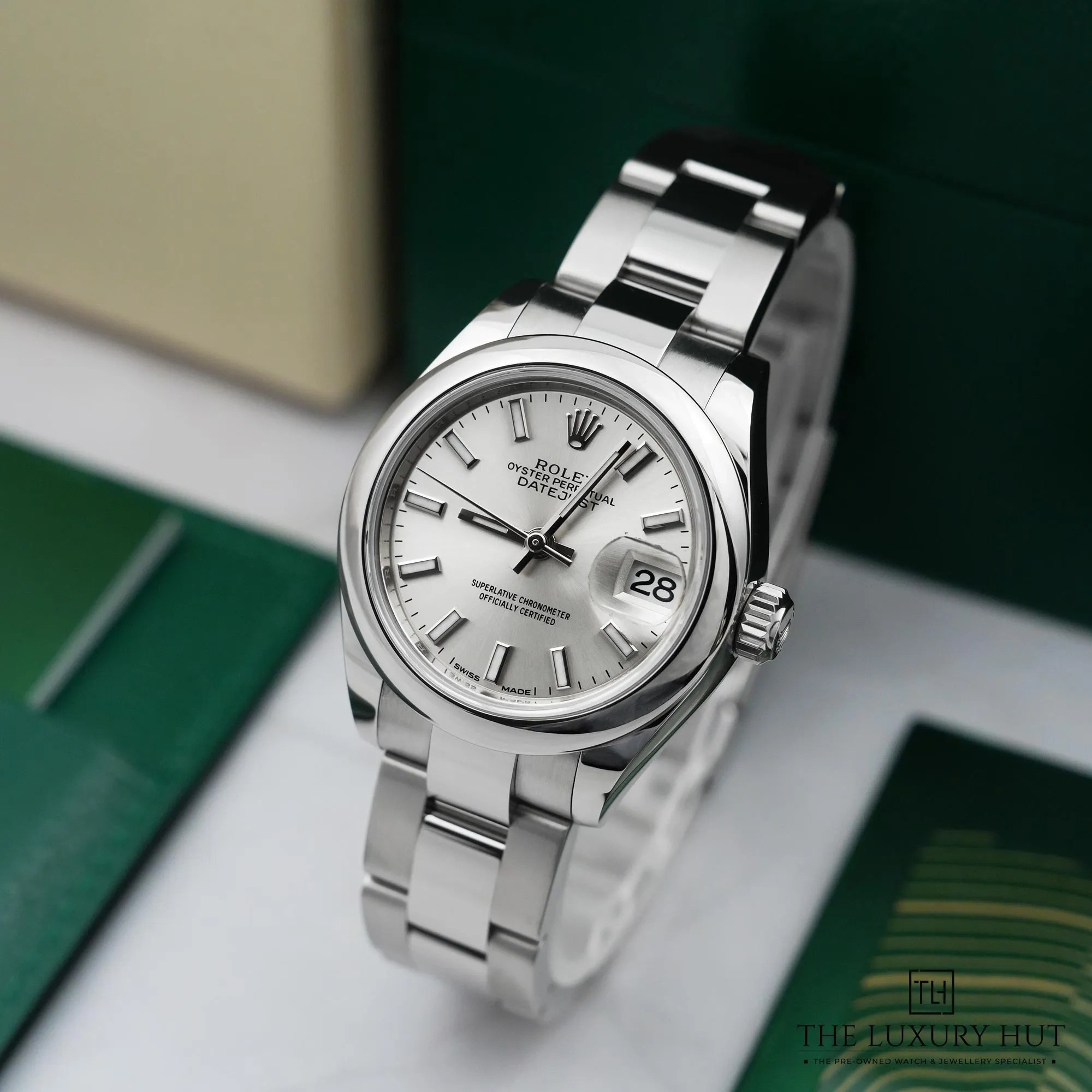 2026/05/644887ed-7a81-4312-ad0b-d46a7ffc45e6Rolex_Lady-Datejust_Stainless_Steel_28mm_Silver_52864-b.jpg.webp