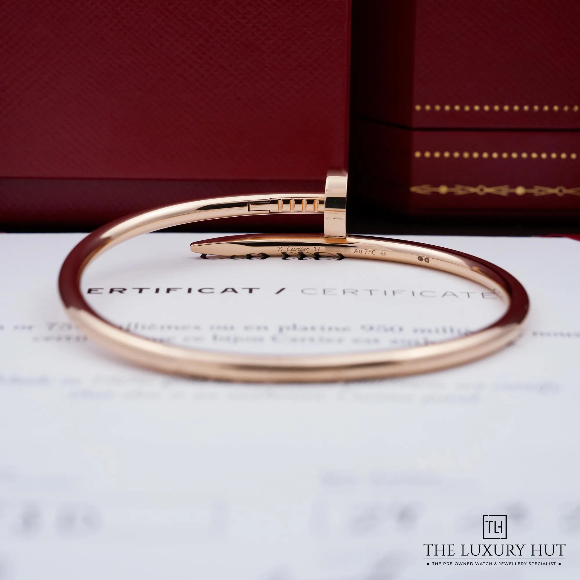 2026/05/6624e9cc-c5b4-4d7f-9b31-9de236aa6a30Cartier_Rose_Gold_Juste_Un_Clou_Bracelet_52997-d.jpg.webp