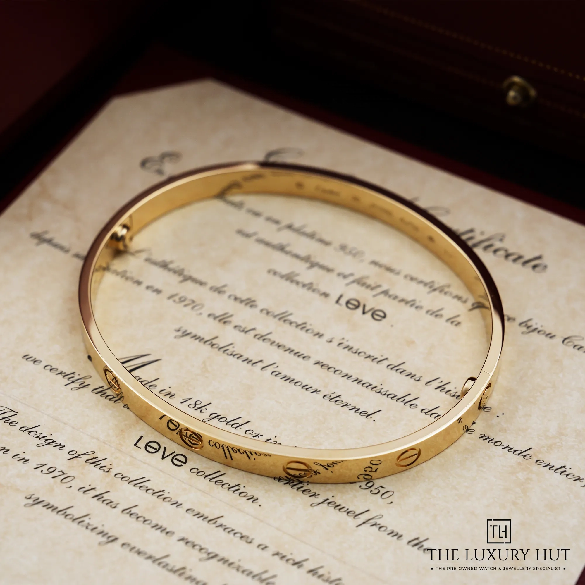 2026/05/6ffe8ff2-5f7d-4a30-8ce6-f109acabe8d9Cartier_LOVE_Bracelet_Classic_Yellow_Gold_52988-b.jpg.webp