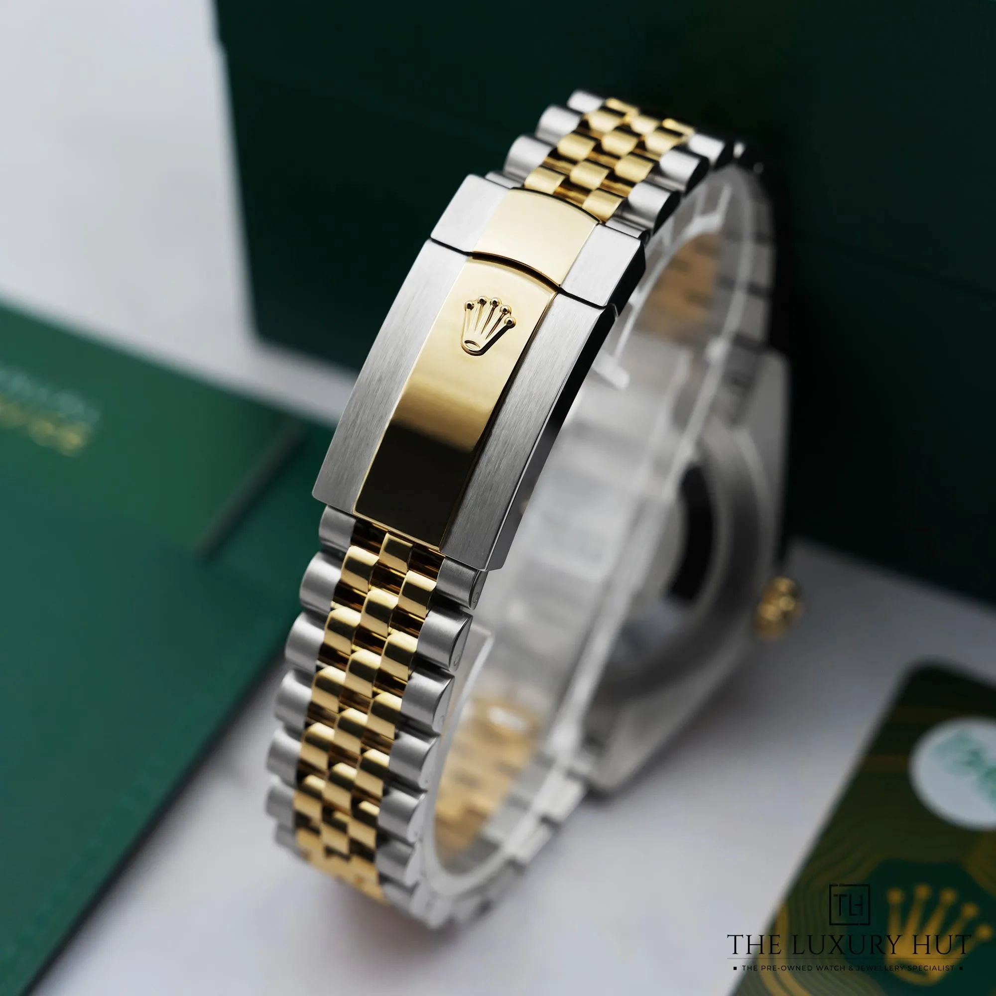 2026/05/75162c12-94c5-4096-ba16-d59ebb06edc2Rolex_Datejust_41_Steel_Gold_Champagne_Motif_Dial_LB896-e.jpg.webp