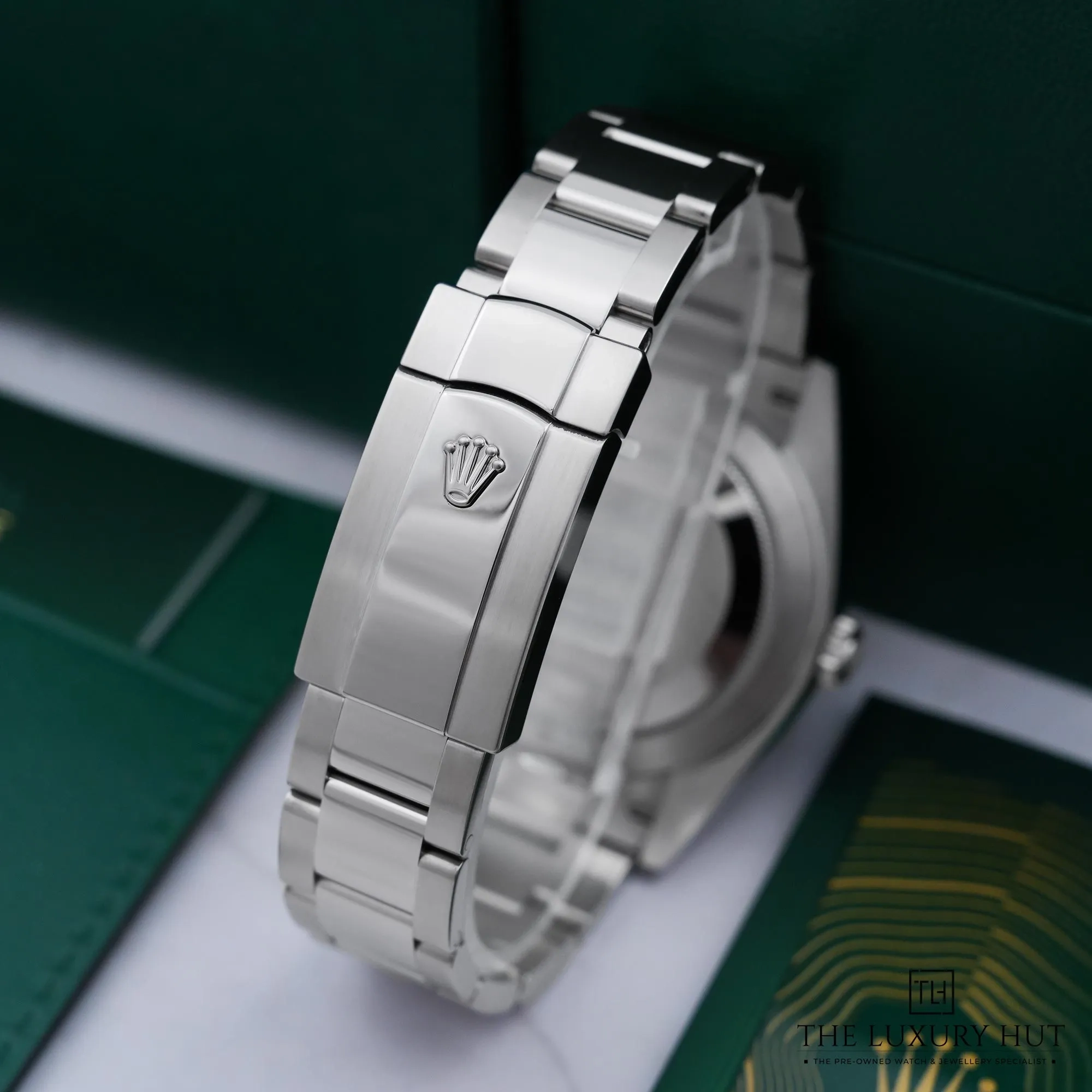 2026/05/7717f587-ebda-479e-beb6-3b6acb9ab31aRolex_Datejust_Stainless_Steel_41mm_Slate_Dial_52909-e.jpg.webp