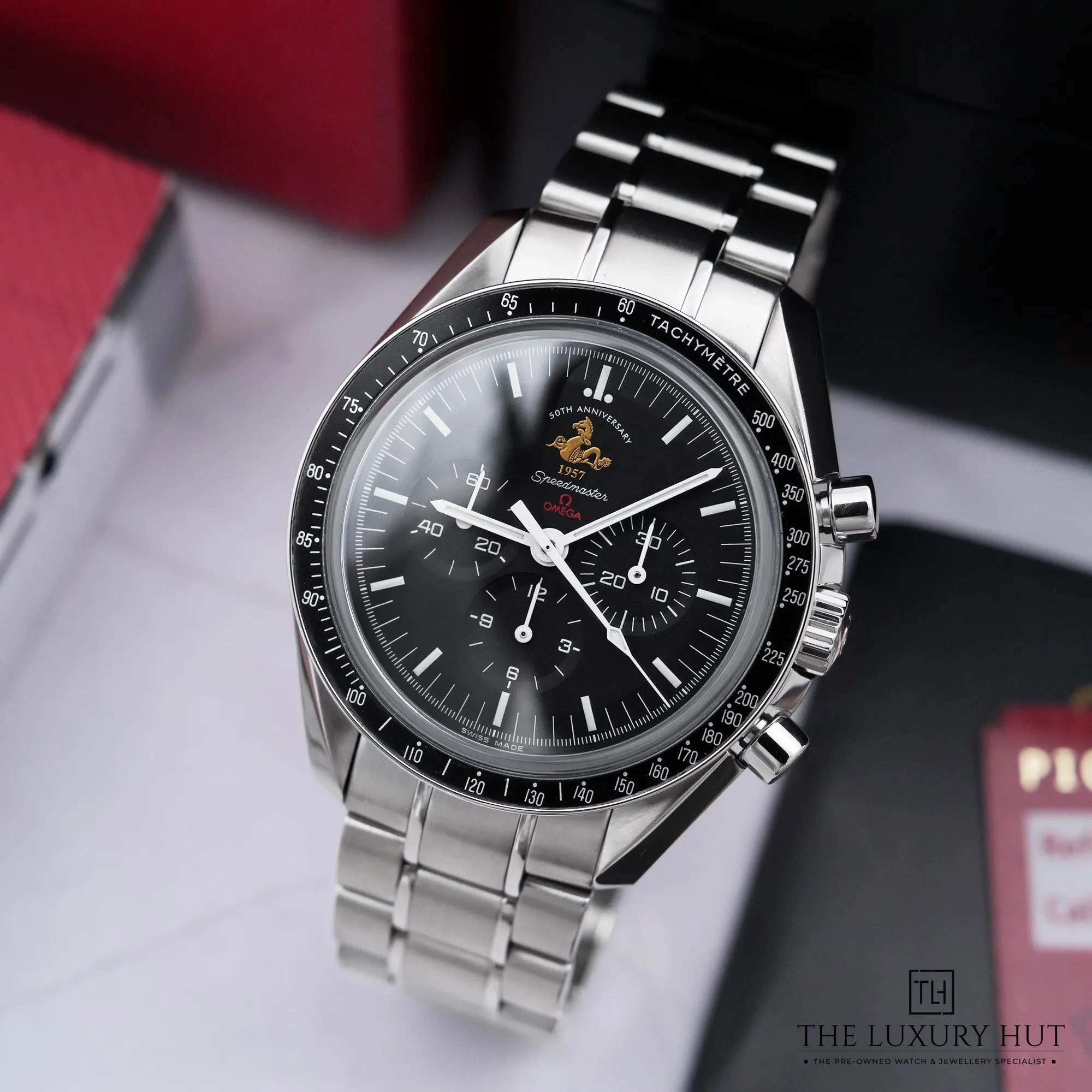 2026/05/886d5485-c361-4d29-a305-54a00797c5acOmega_Speedmaster_Professional_Moonwatch_Patch_52752-b.jpg.webp