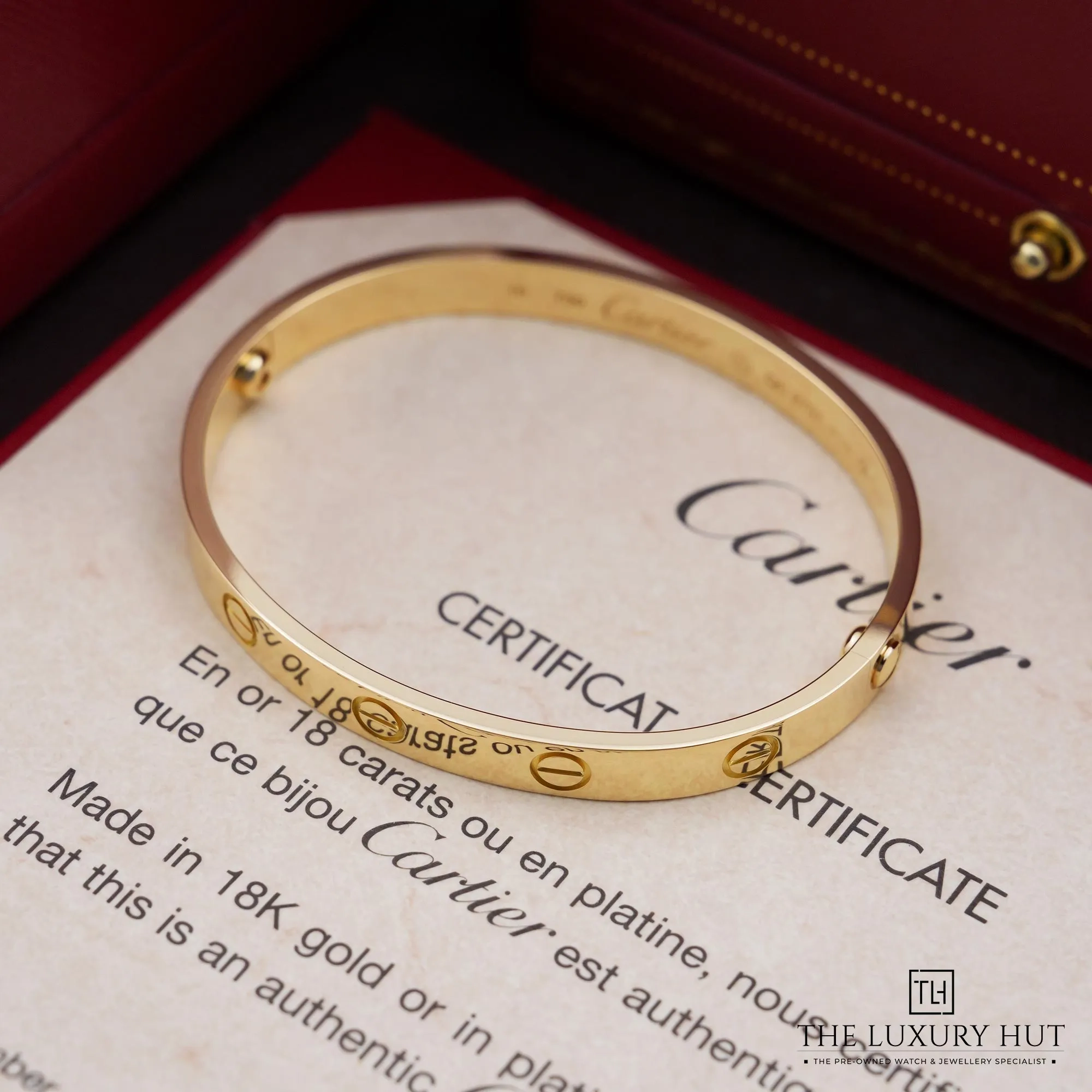 2026/05/a7c9d9e2-3ffa-4cbd-9670-b210abff05e6Cartier_Yellow_Gold_LOVE_Bangle_Classic_52974-b.jpg.webp