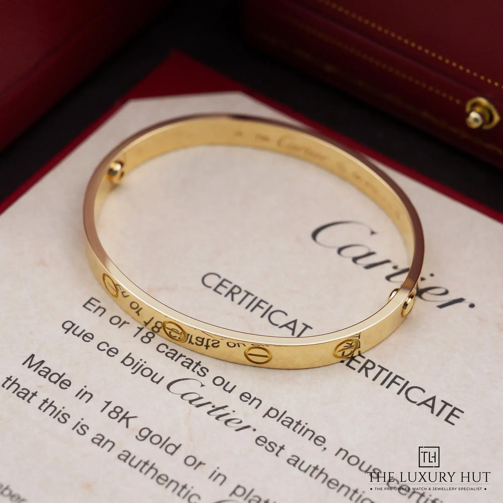 2026/05/a7c9d9e2-3ffa-4cbd-9670-b210abff05e6Cartier_Yellow_Gold_LOVE_Bangle_Classic_52974-b.jpg.webp