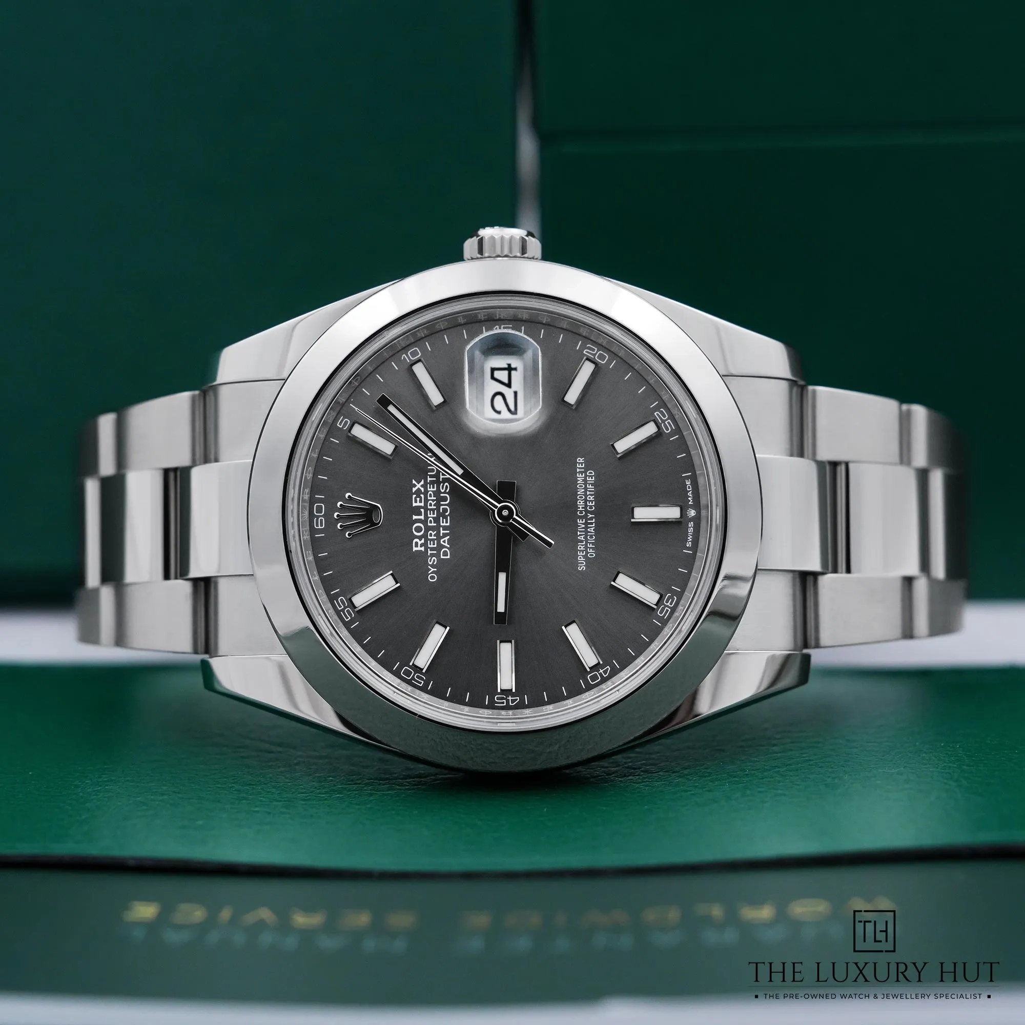 2026/05/aabd6f75-5fa9-4aa2-930f-b41b14b18b1bRolex_Datejust_Stainless_Steel_41mm_Slate_Dial_52909-c.jpg.webp