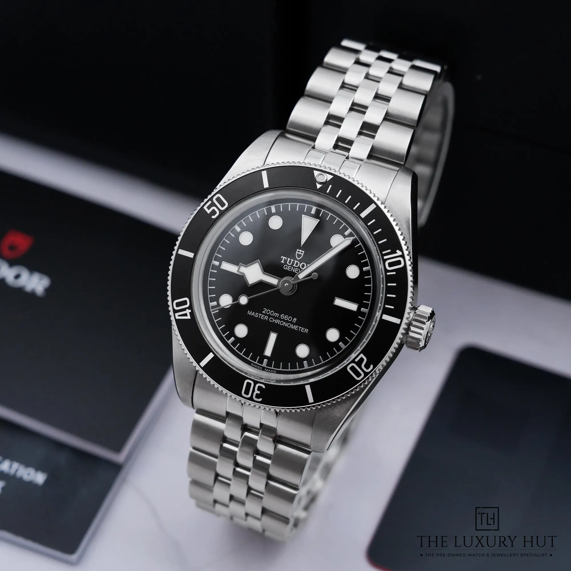 2026/05/b26971ee-e072-4155-b222-a89ebc3f392cTudor_Black_Bay_Stainless_Steel_41mm_Black_52906-b.jpg.webp