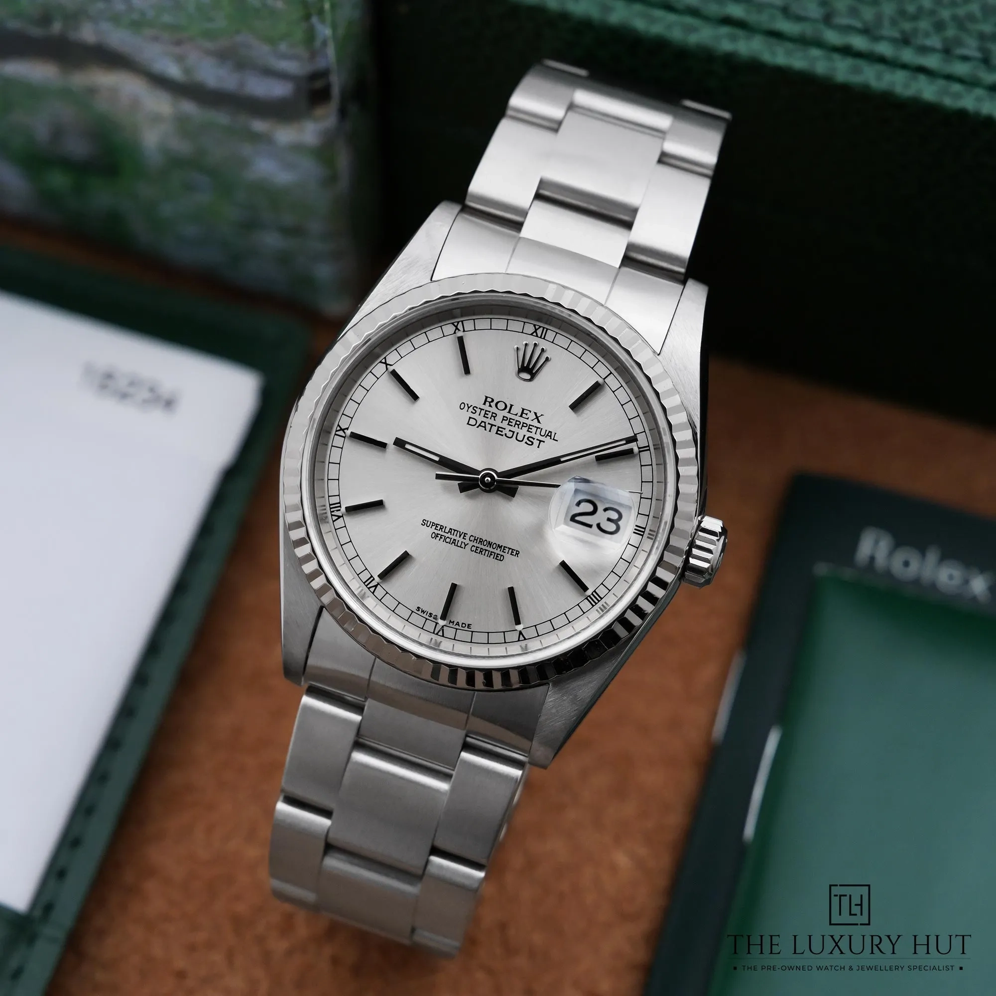 2026/05/bc15592c-7f7a-4bbf-8cfc-81395a8f21b0Rolex_Datejust_Steel_36mm_Silver_Dial_52816-b.jpg.webp