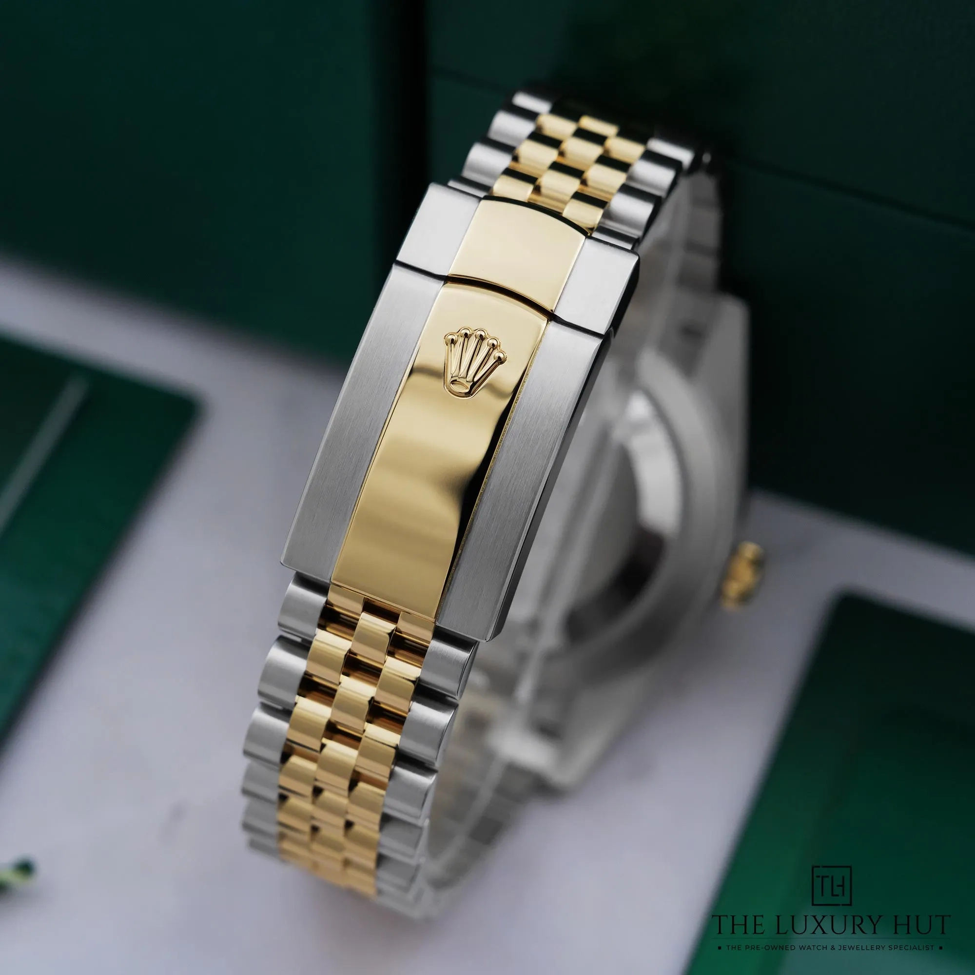 2026/05/c387bec9-9972-457a-8b44-f23015d9a3a3Rolex_Datejust_41_Steel_Gold_Grey_Wimbledon_52927-e.jpg.webp