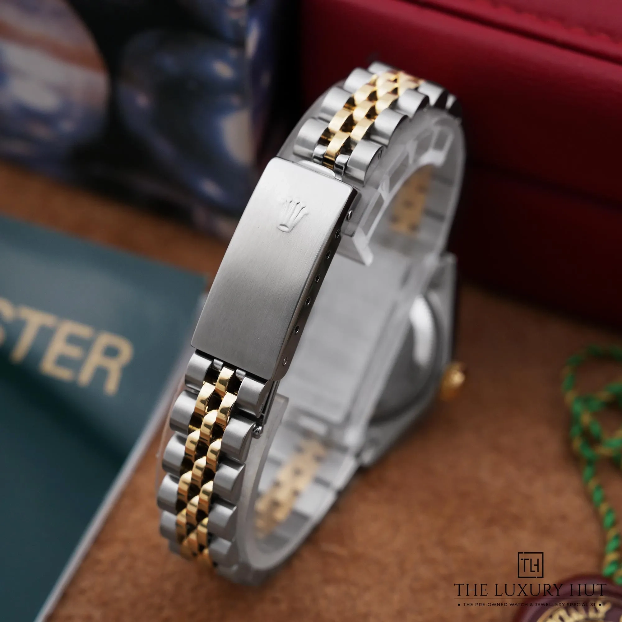 2026/05/c8418199-90bb-42c6-816e-ba0ec9ba55f4Rolex_Lady-Datejust_Steel_Gold_26mm_Purple_Diamond_52896-e.jpg.webp
