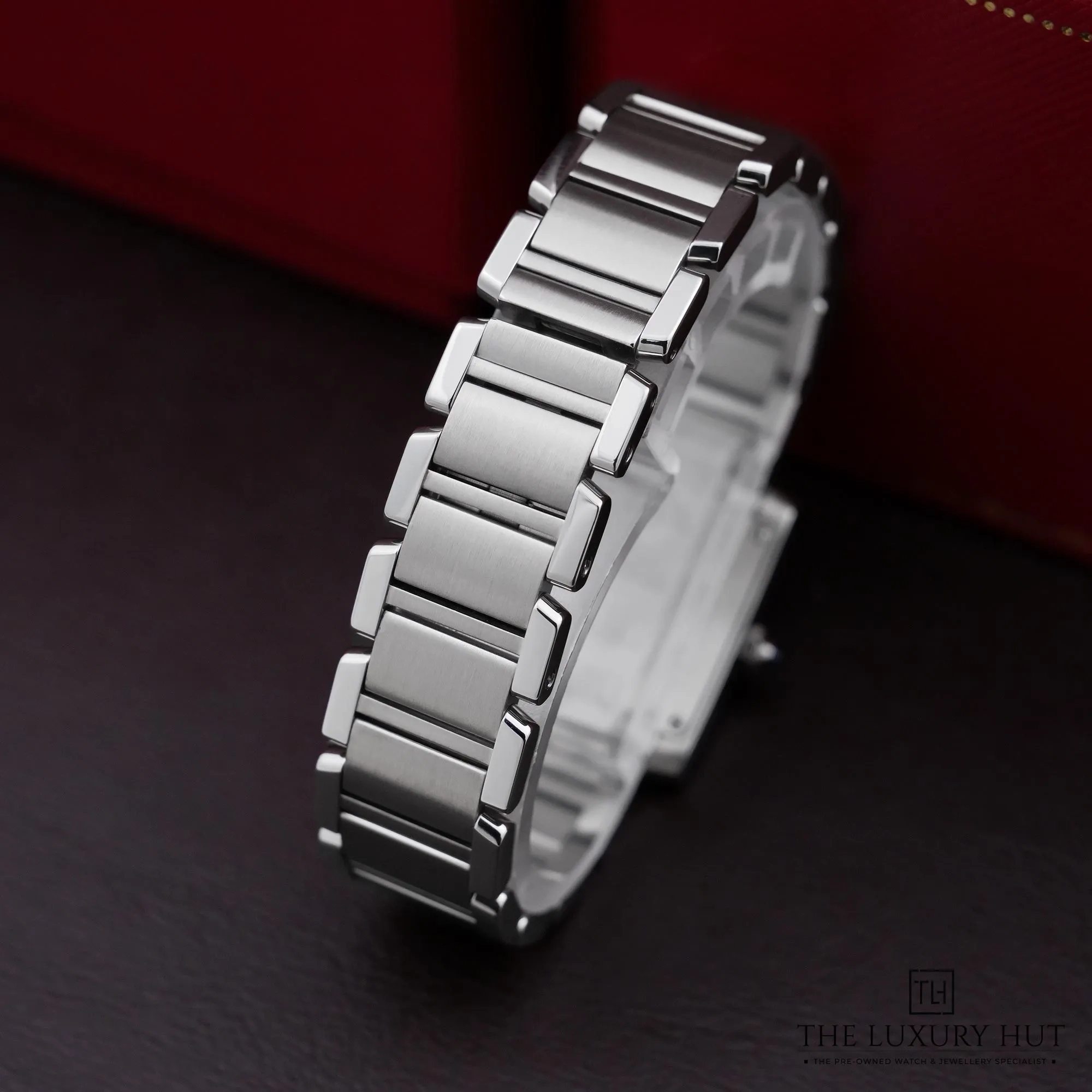 2026/05/cbd25ba8-155a-4a61-bc1f-8361e2220e76Cartier_Tank_Francaise_Ladies_Steel_White_Roman_52883-e.jpg.webp