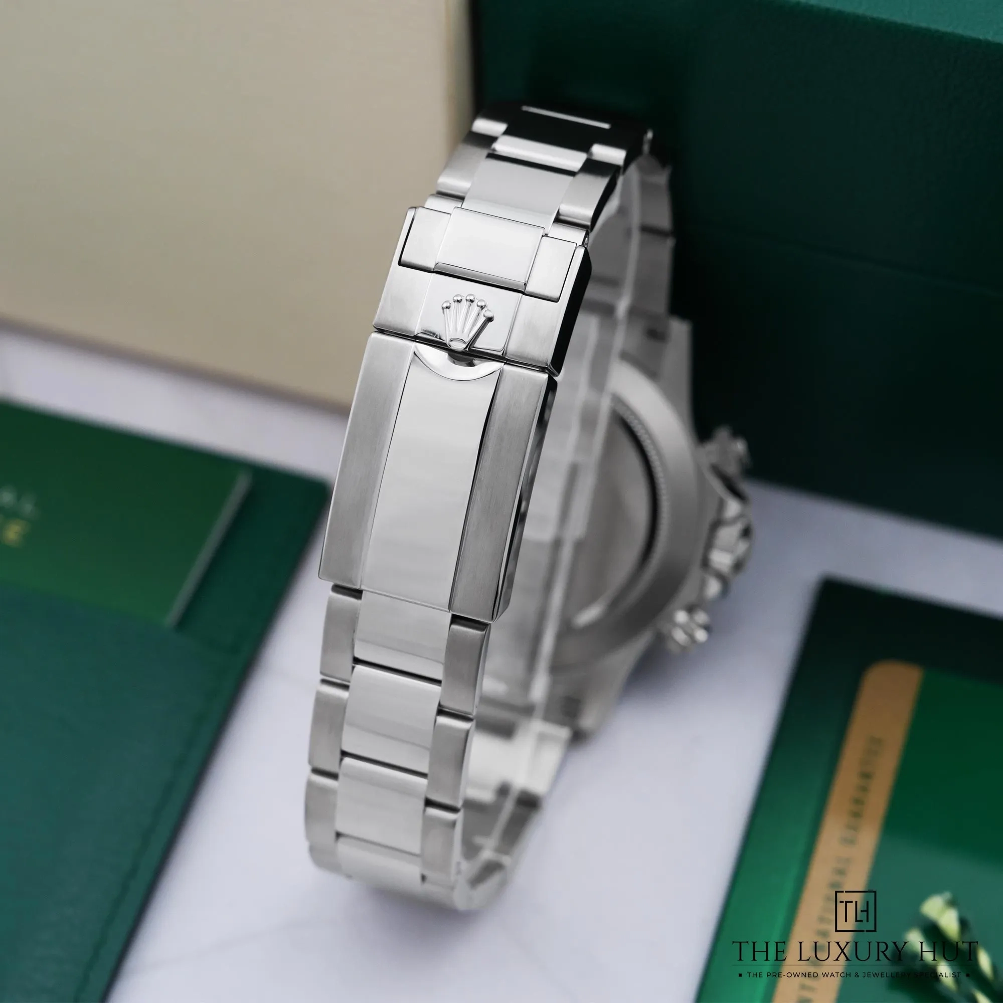 2026/05/d0b2ebc6-252f-4676-a0c1-2029ed2ba535Rolex_Daytona_40mm_White_Panda_Dial_LB897-e.jpg.webp