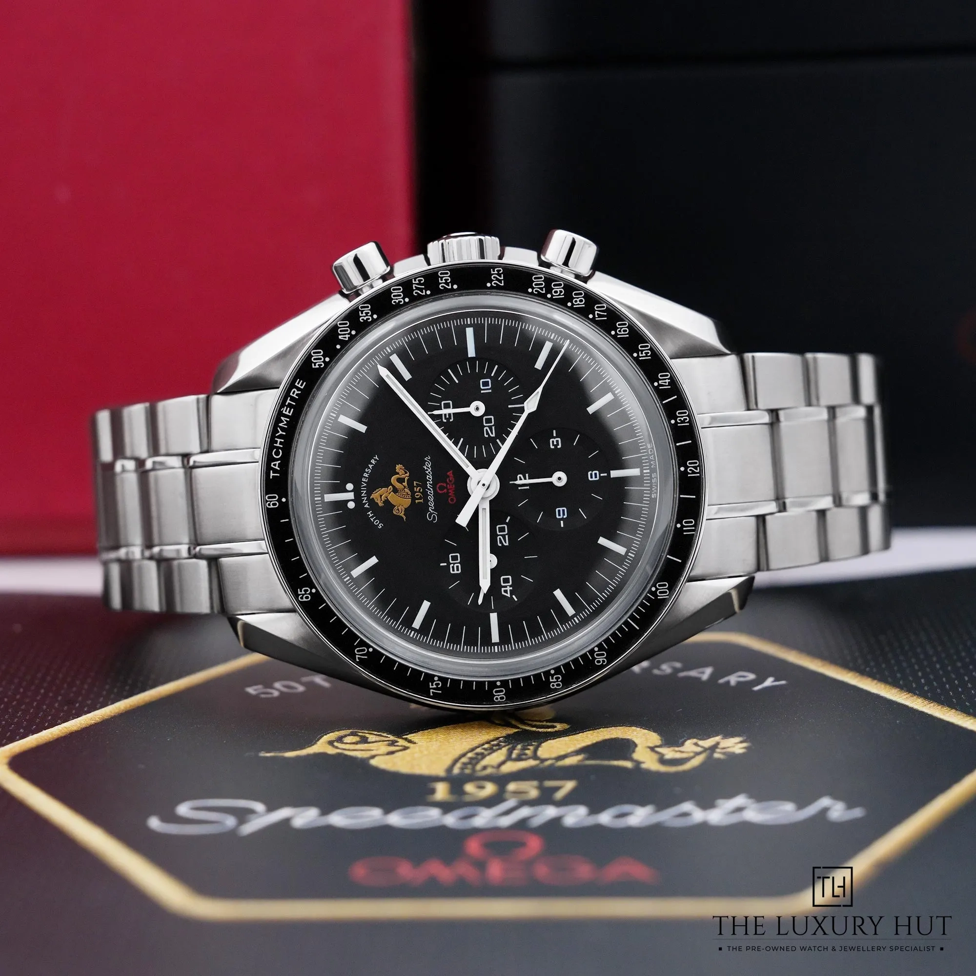 2026/05/e0ae0d7f-b2d1-4cf3-8c15-27410ab1fbc3Omega_Speedmaster_Professional_Moonwatch_Patch_52752-c.jpg.webp