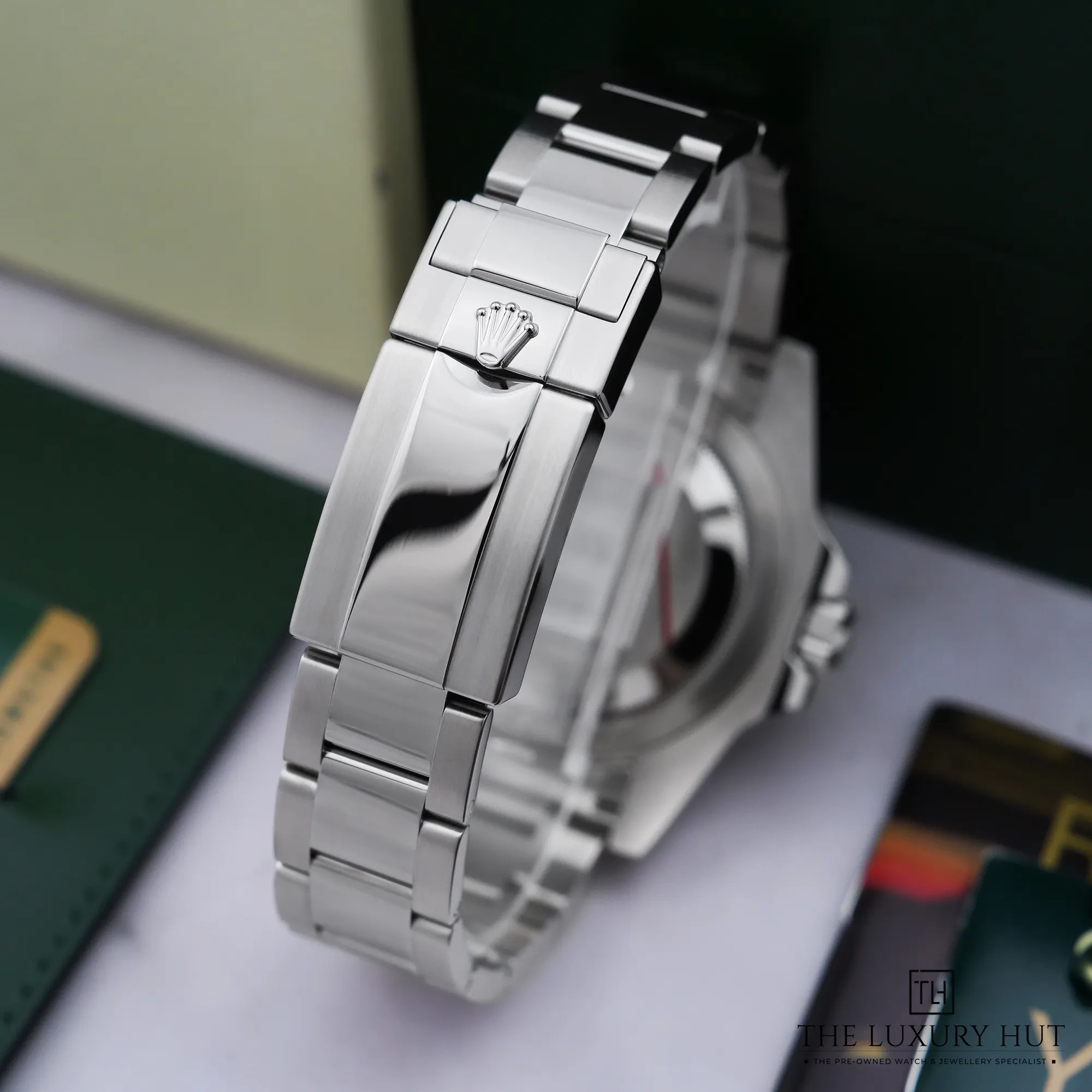 2026/05/e4db05a5-cb8b-442e-8042-1ab93d9fa1fcRolex_GMT-Master_II_Steel_40mm_Black_Dial_52917-e.jpg.webp