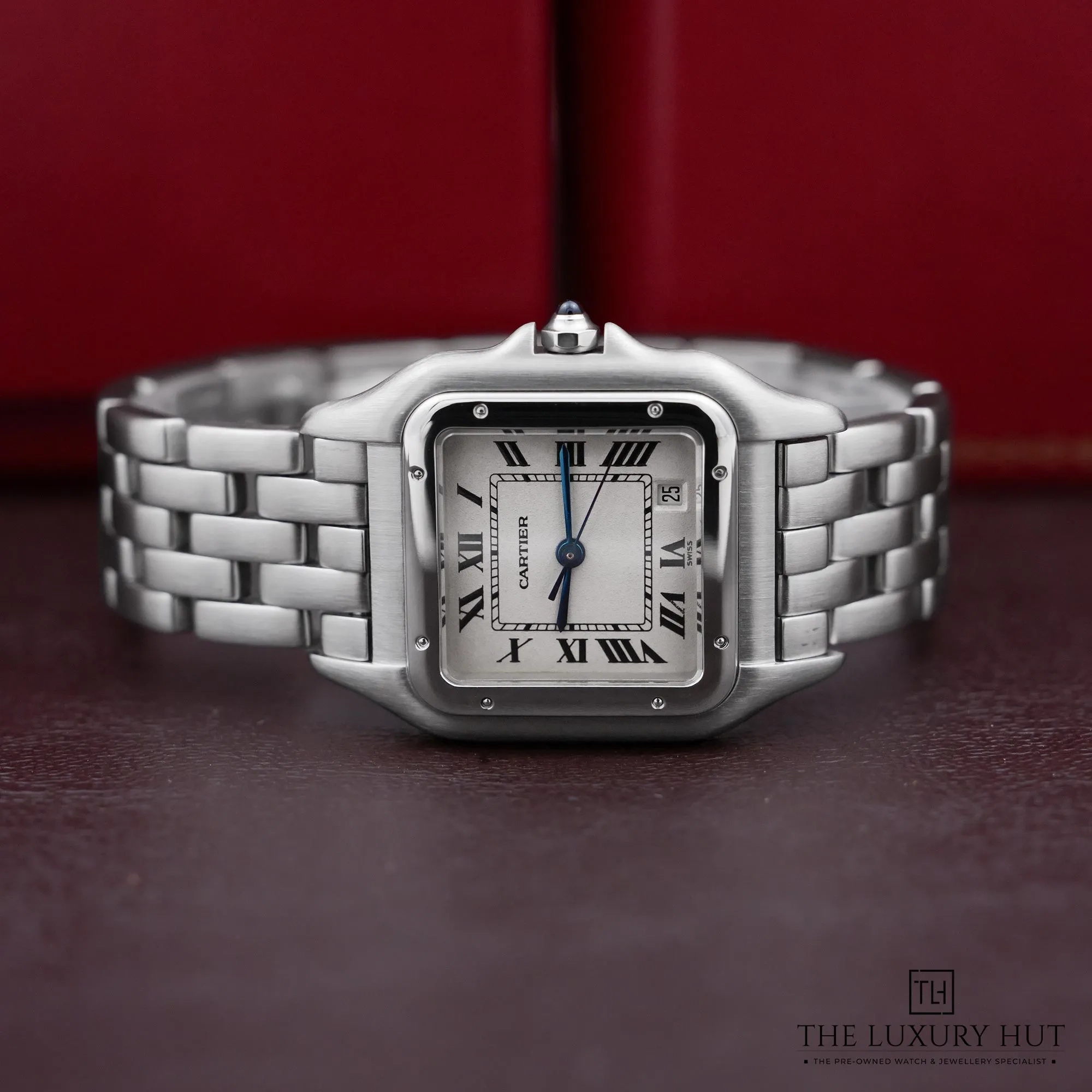 2026/05/eed85431-7fe6-4eb2-9f17-9beec75070c0Cartier_Panthere_De_Cartier_Steel_White_Roman_52932-c.jpg.webp