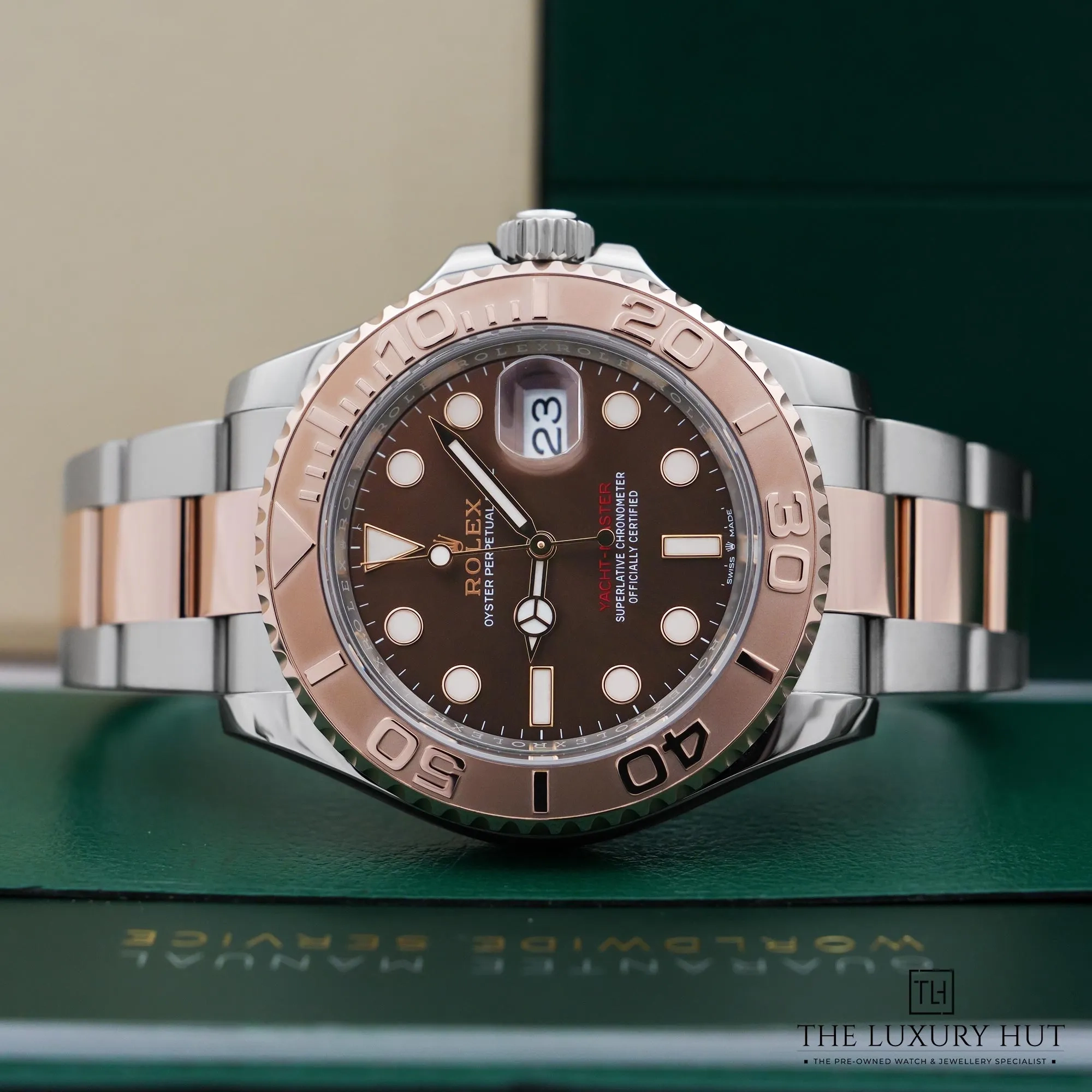 2026/05/f0aafe3a-6142-4622-ae85-4d7386f9d430Rolex_Yacht-Master_40mm_Steel_Gold_Chocolate_LB902-c.jpg.webp