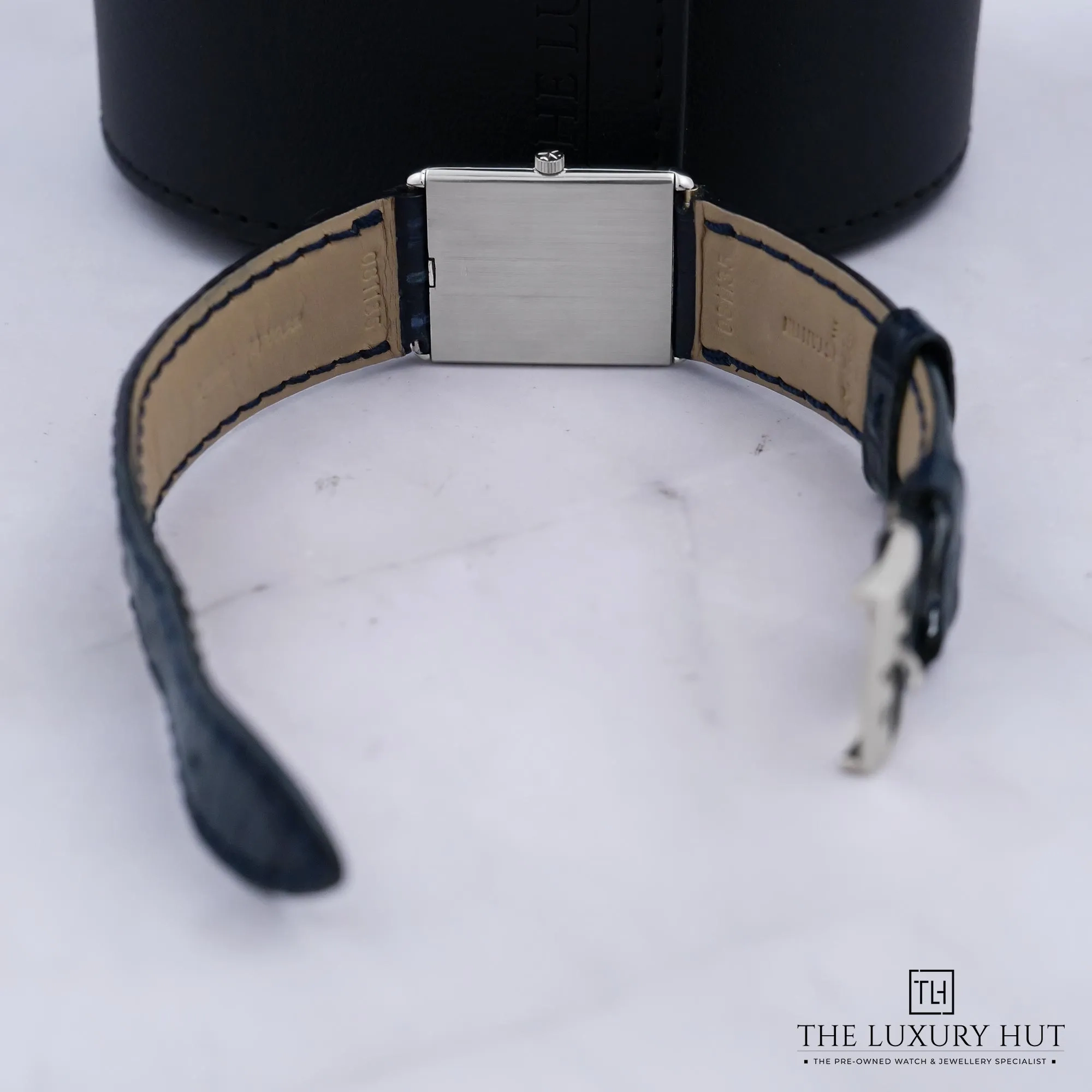 2026/06/0280884f-7e7f-4833-8cb3-c231c9849185Vacheron_Constantin_White_Gold_Blue_Dial_52803-d.jpg.webp
