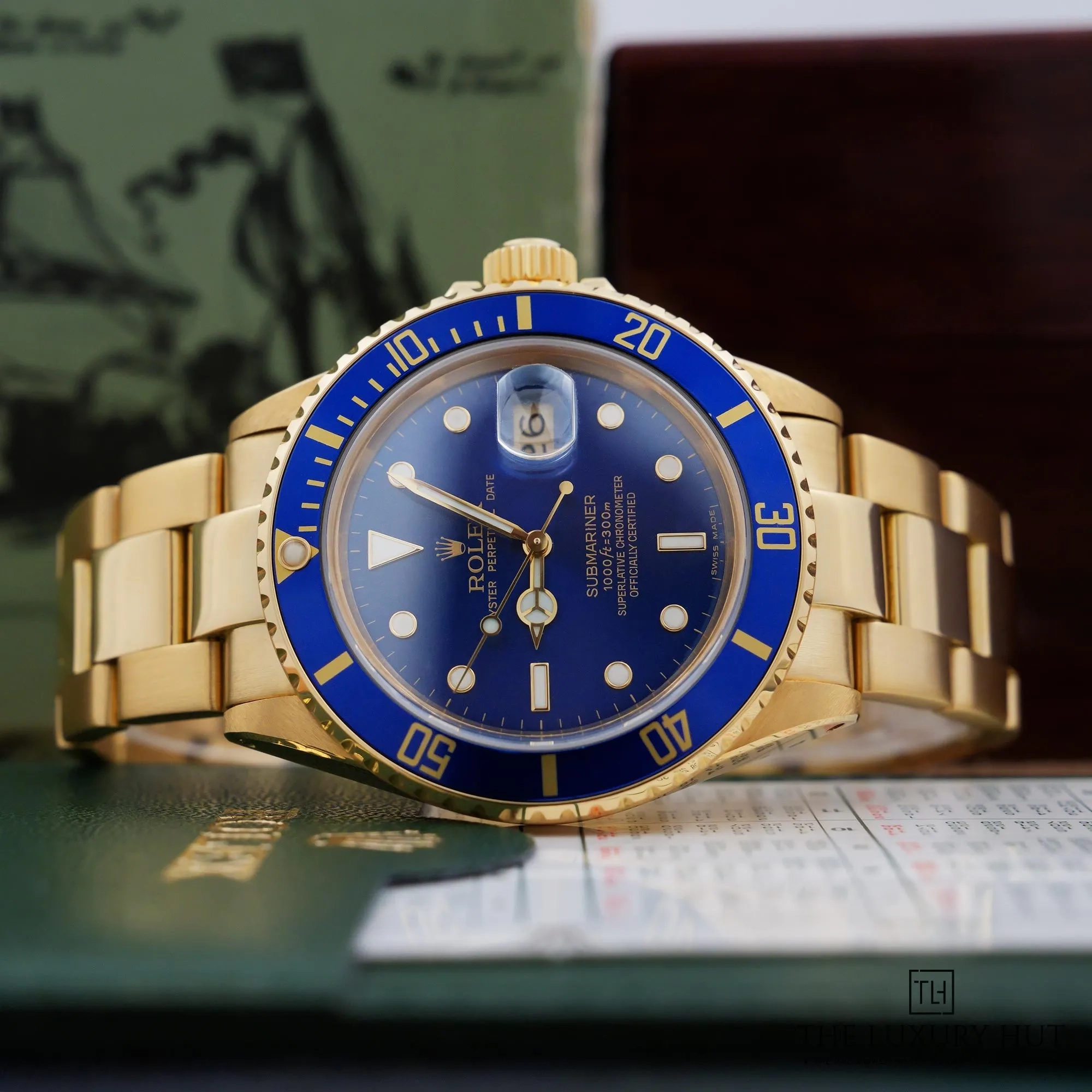 2026/06/12f4948e-33af-460c-a941-6fc968b176bfRolex_Submariner_Date_Yellow_Gold_Blue_Dial_52928-c.jpg.webp
