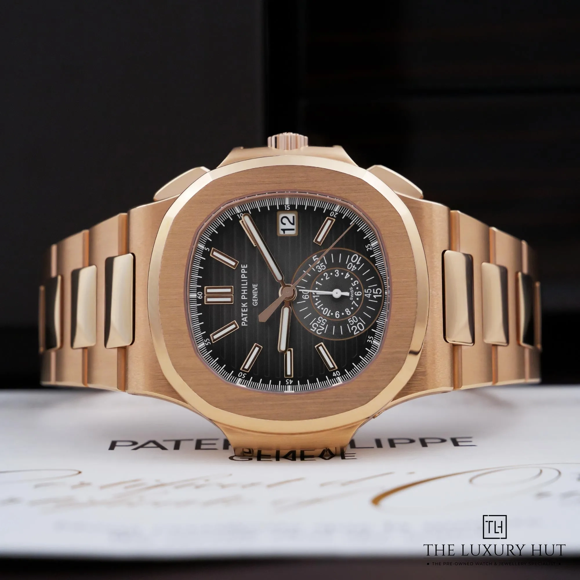 2026/06/16be6795-ca05-4262-8e60-cc155bb70fb7Patek_Philippe_Nautilus_Gold_Charcoal_Grey_LB916-c.jpg.webp