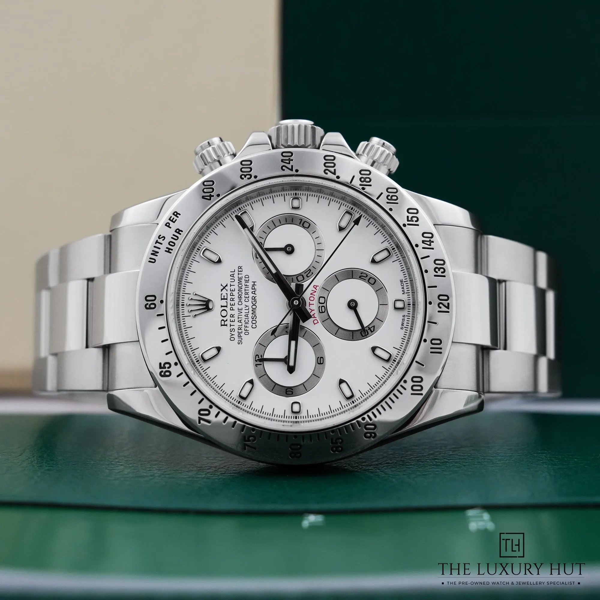 2026/06/1e910482-00a1-46c8-8912-142b48e27994Rolex_Daytona_Steel_40mm_White_APH_Dial_LB917-c.jpg.webp