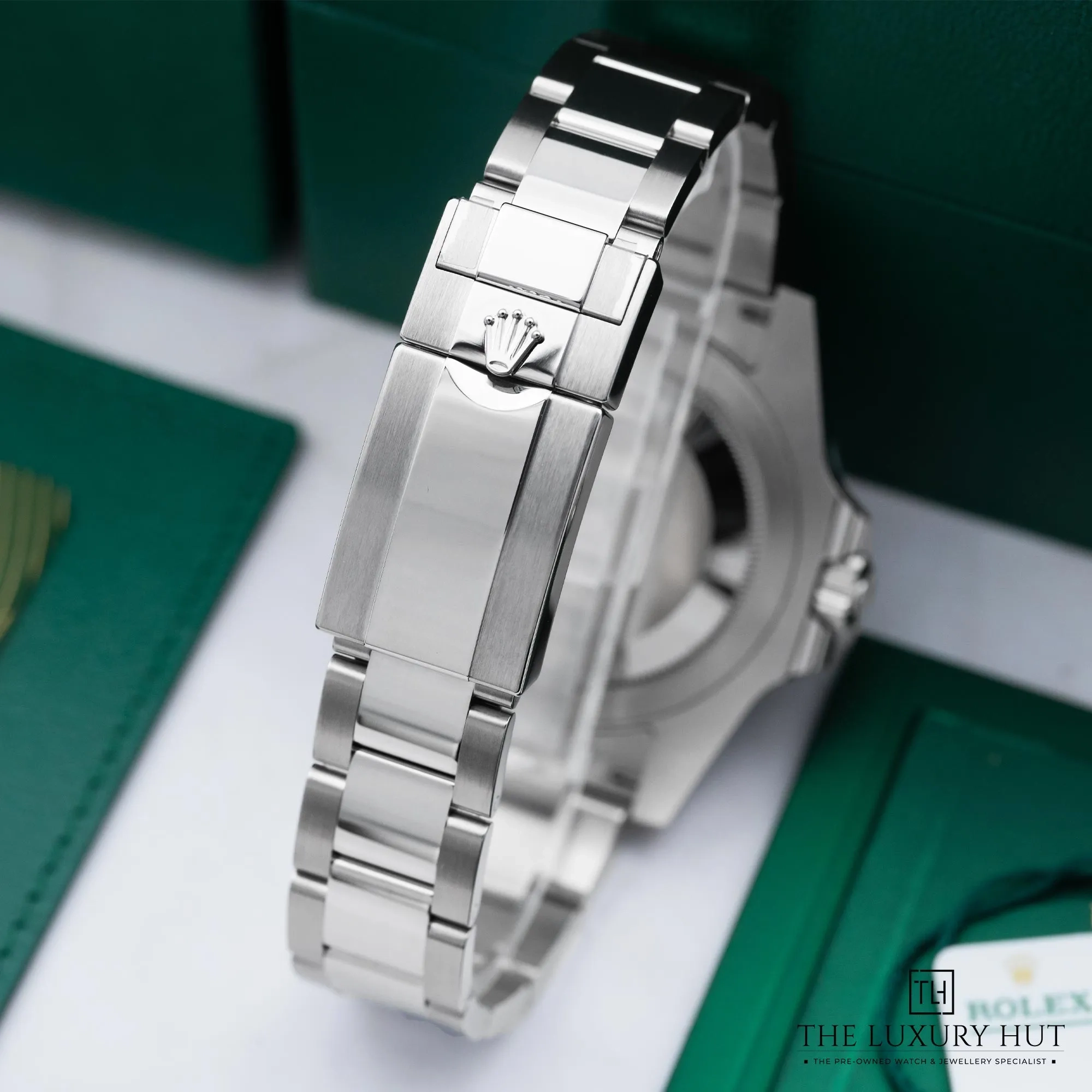 2026/06/1f4d14b2-af63-41b7-ae68-4efa68a8de60Rolex_GMT-Master_II_BATMAN_40_Black_Dial_LB920-d.jpg.webp