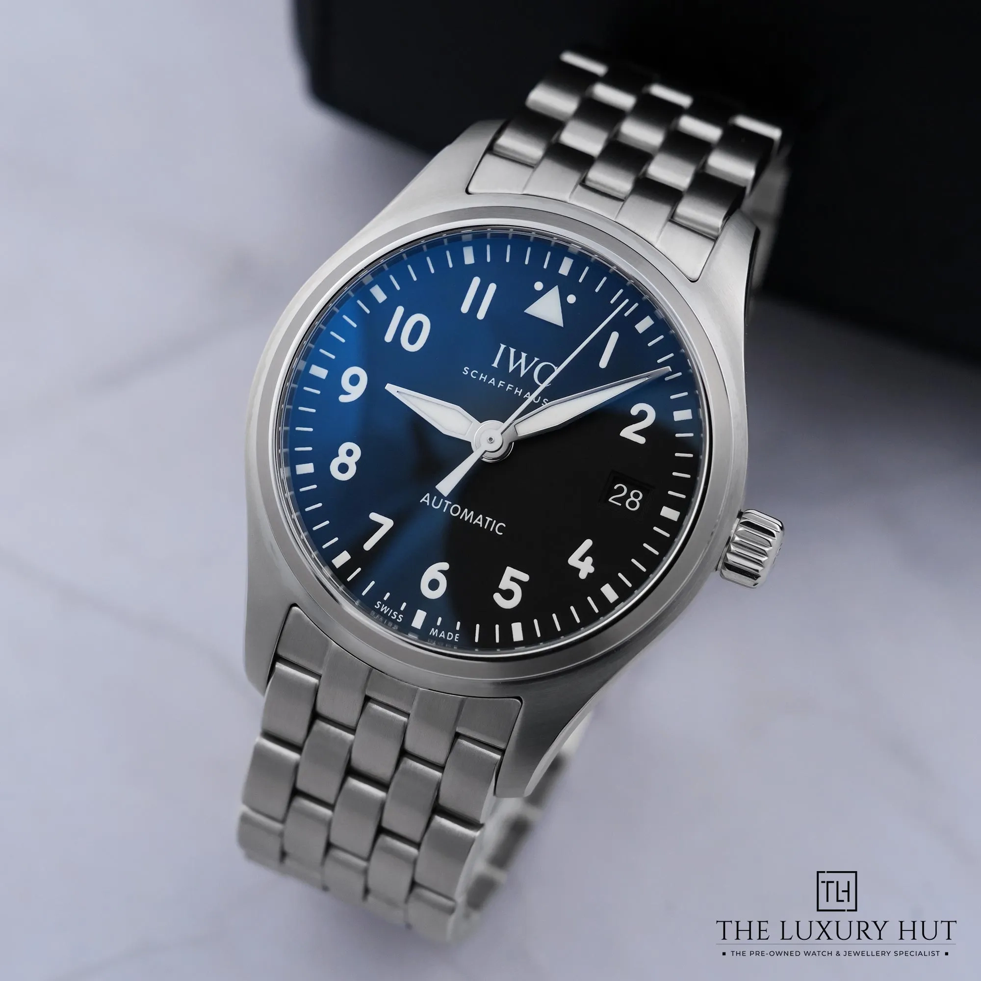 2026/06/3066b6c8-eb0e-4b68-963e-f1e0b42fe4b4IWC_Pilotâs_Watch_Automatic_36_Steel_Black_53094-b.jpg.webp