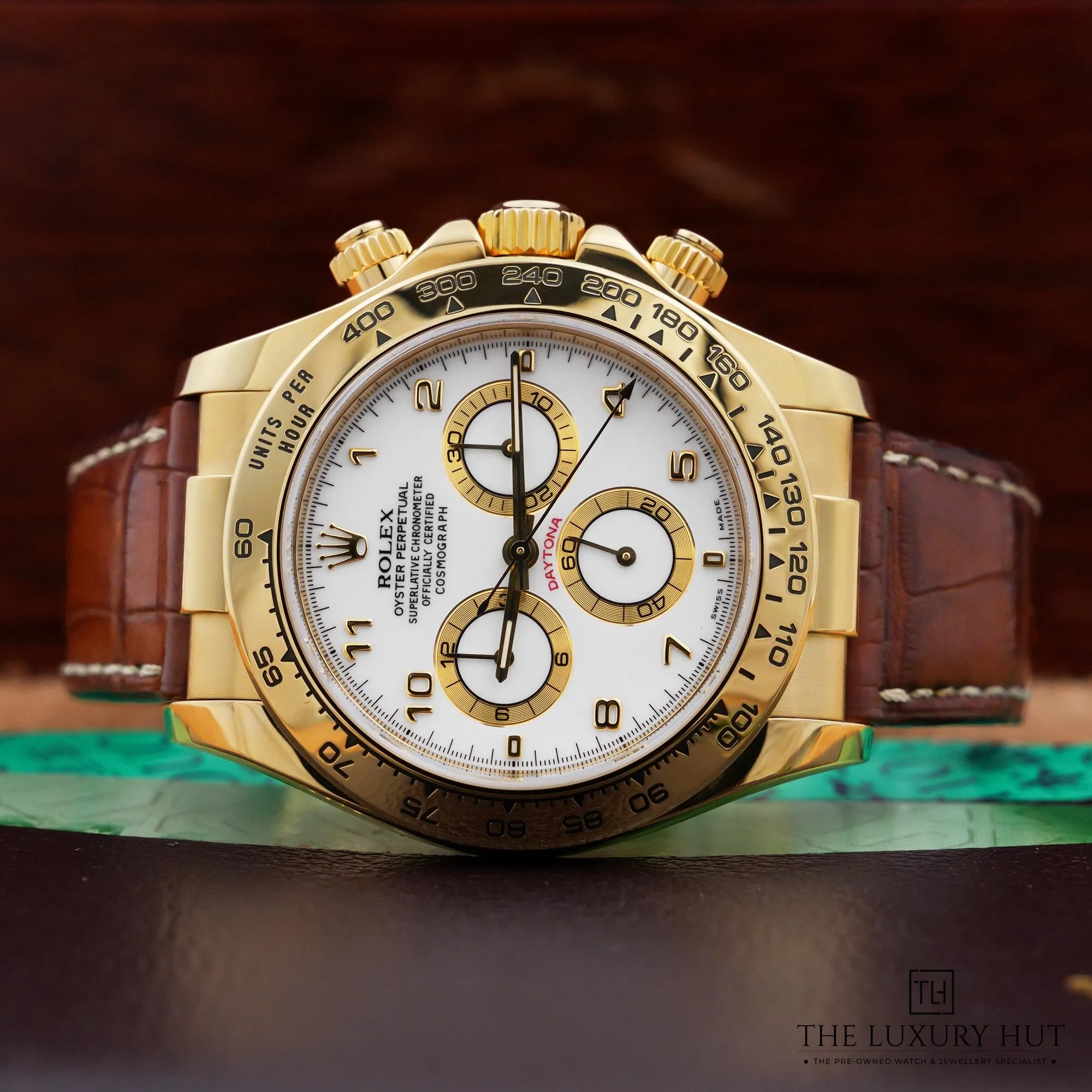 2026/06/3c4dd084-2d37-4814-87db-6269e987e296Rolex_Cosmograph_Daytona_Yellow_Gold_White_Arabic_53059-c.jpg.webp