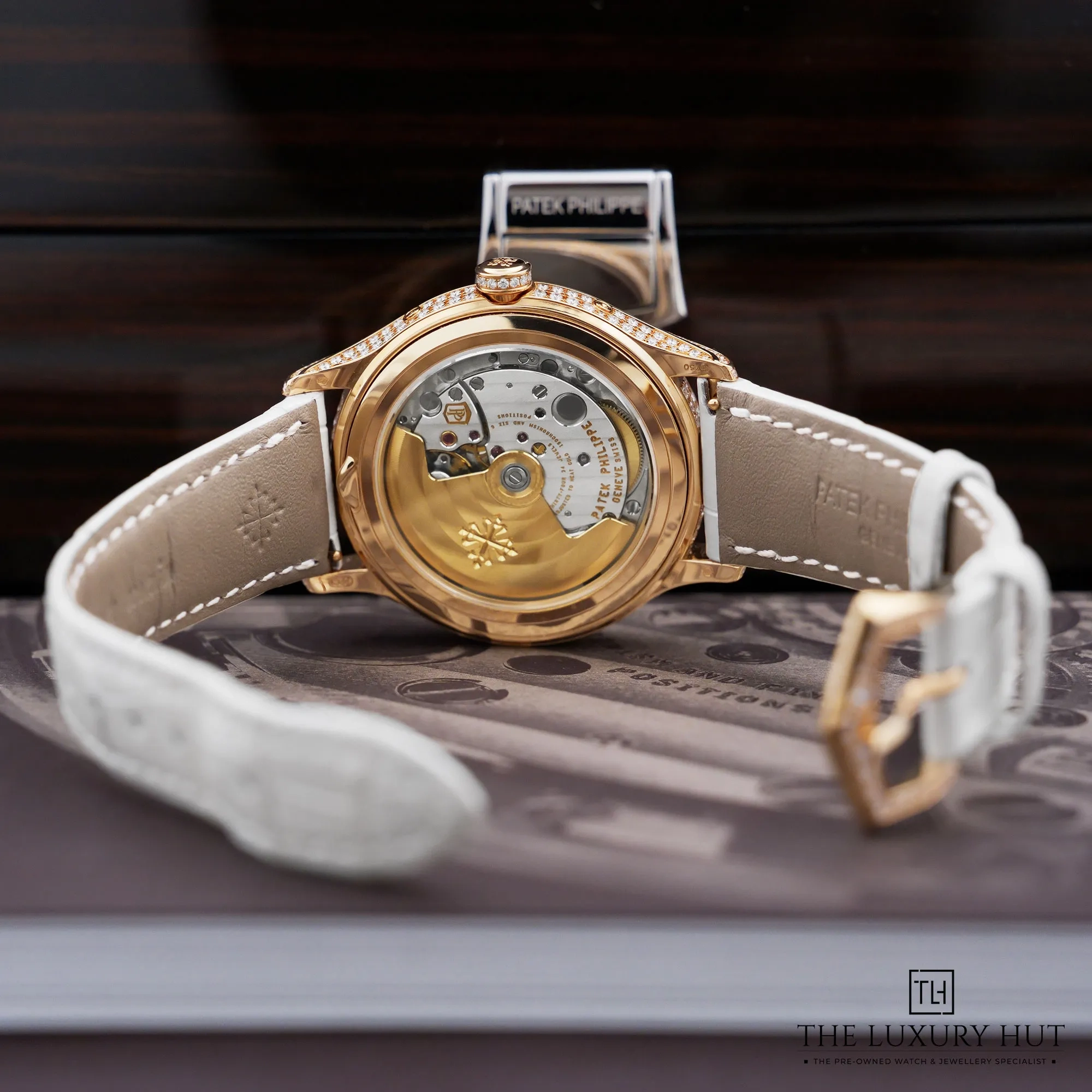 2026/06/4ae1b93a-523a-4137-ab79-7e7d2485c755Patek_Philippe_Complications_Rose_Gold_White_MOP_Dial_LB962-d.jpg.webp