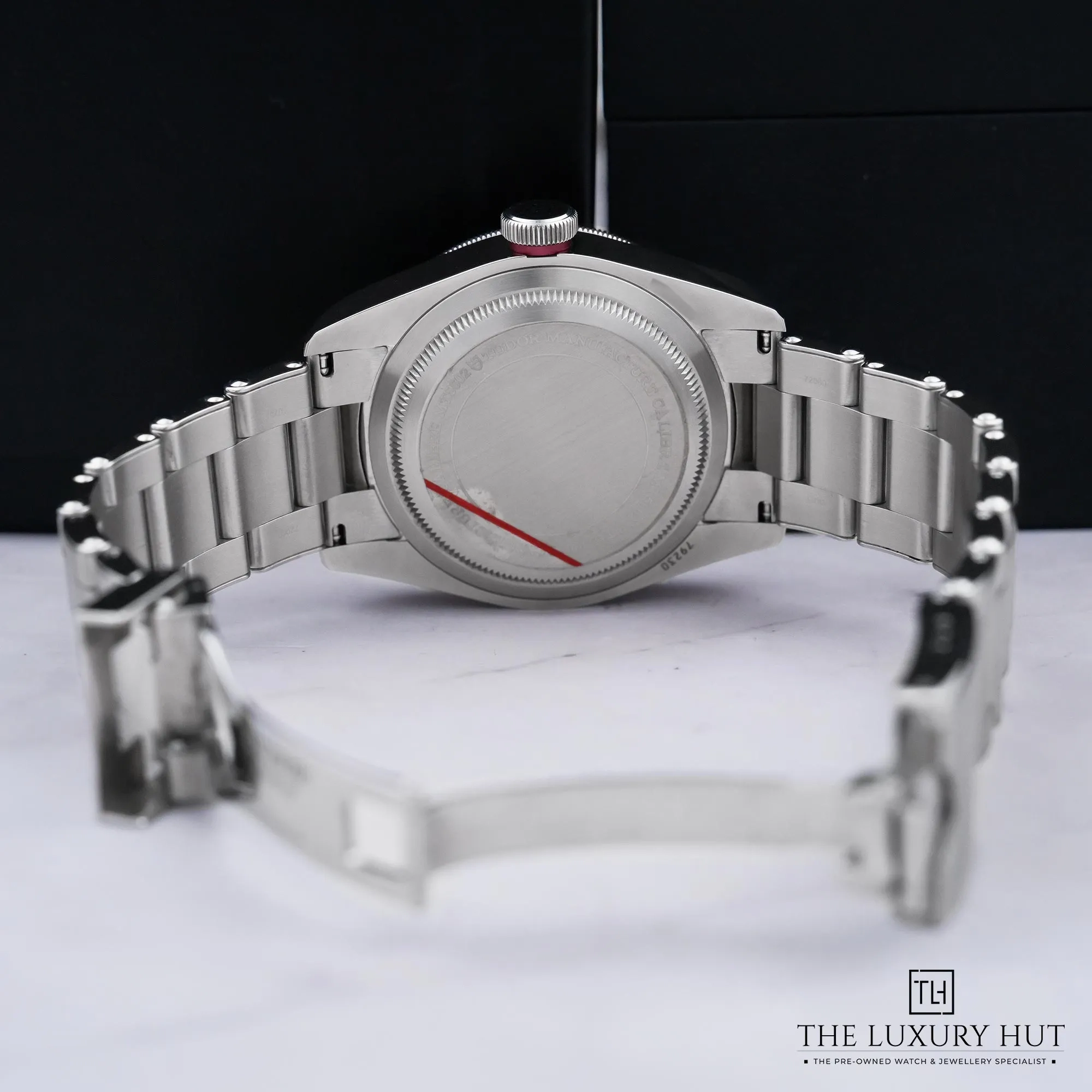 2026/06/4c2c3635-4a71-42a6-ad44-3fee7abbb084Tudor_Black_Bay_Heritage_Steel_41mm_Black_53030-d.jpg.webp