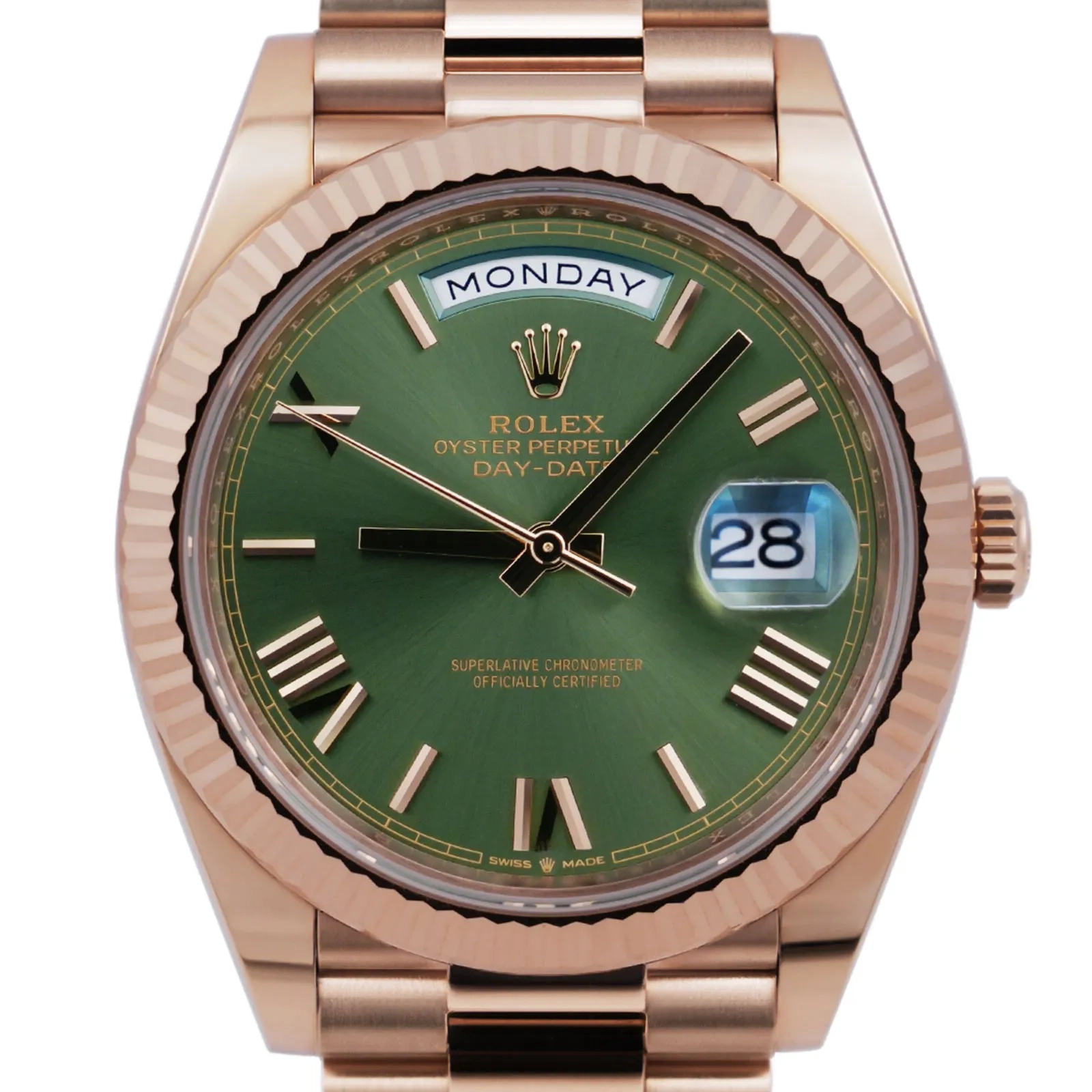 2026/06/4ef535fc-4fd5-4cd9-9be2-d94c1e0ef53aRolex_Day-Date_40_Everose_Gold_Green_Anniversary_Dial_LB913-cr.jpg.webp