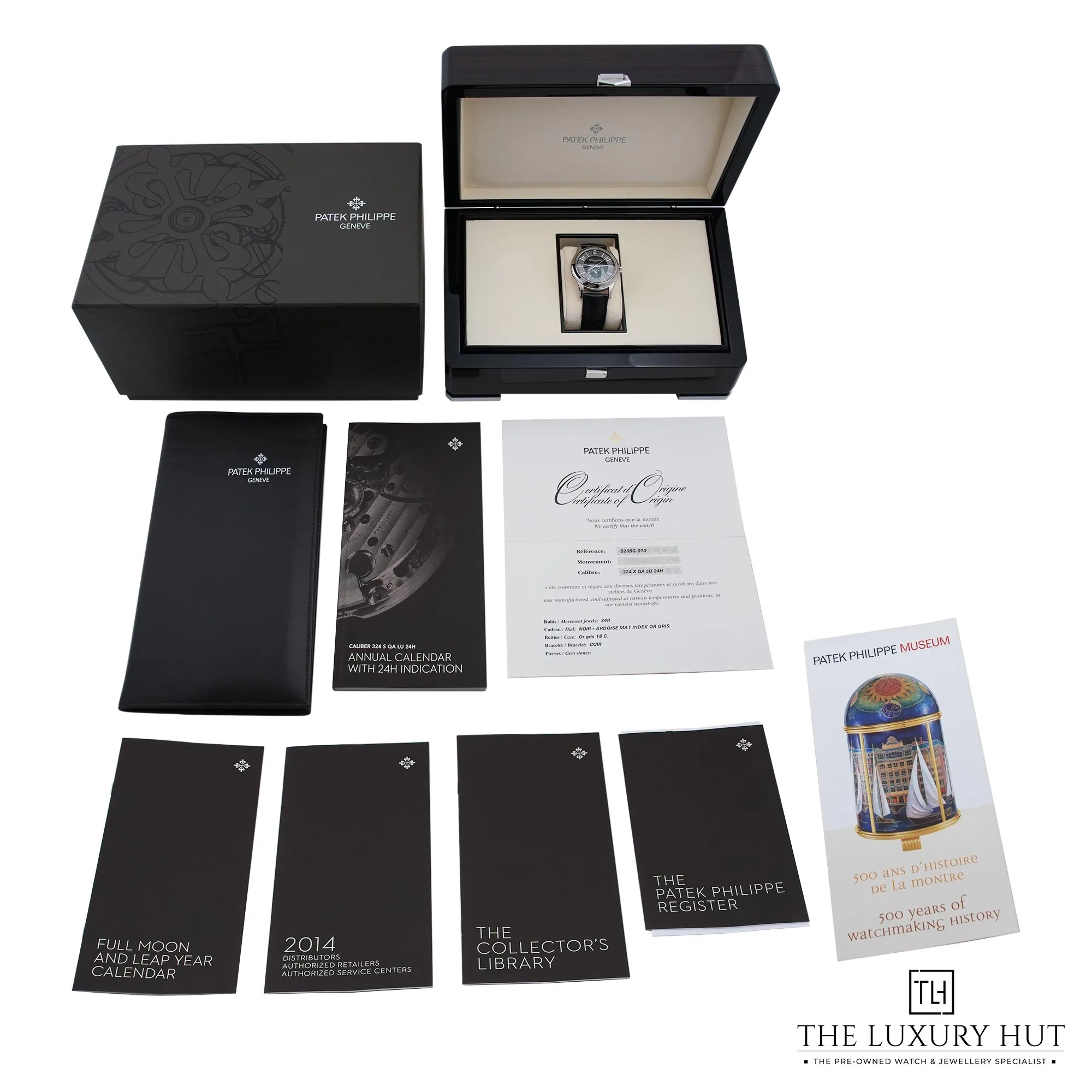2026/06/54d19de5-c161-4789-84ed-533ae894efeePatek_Philippe_Complications_White_Gold_Black_Grey_Dial_52902-g.jpg.webp