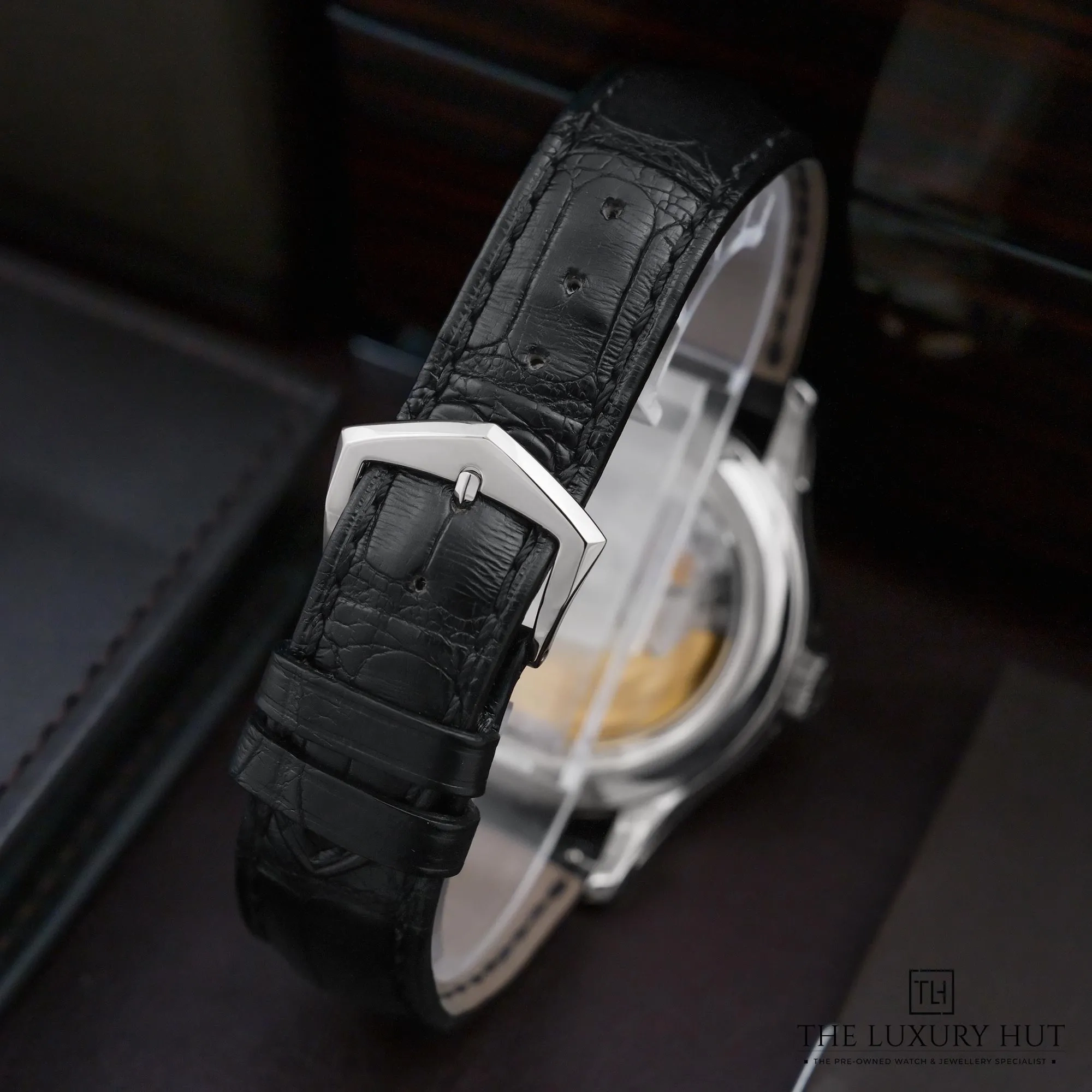 2026/06/7ac51a81-fa08-4692-a1aa-03479113518aPatek_Philippe_Complications_White_Gold_Black_Grey_Dial_52902-e.jpg.webp