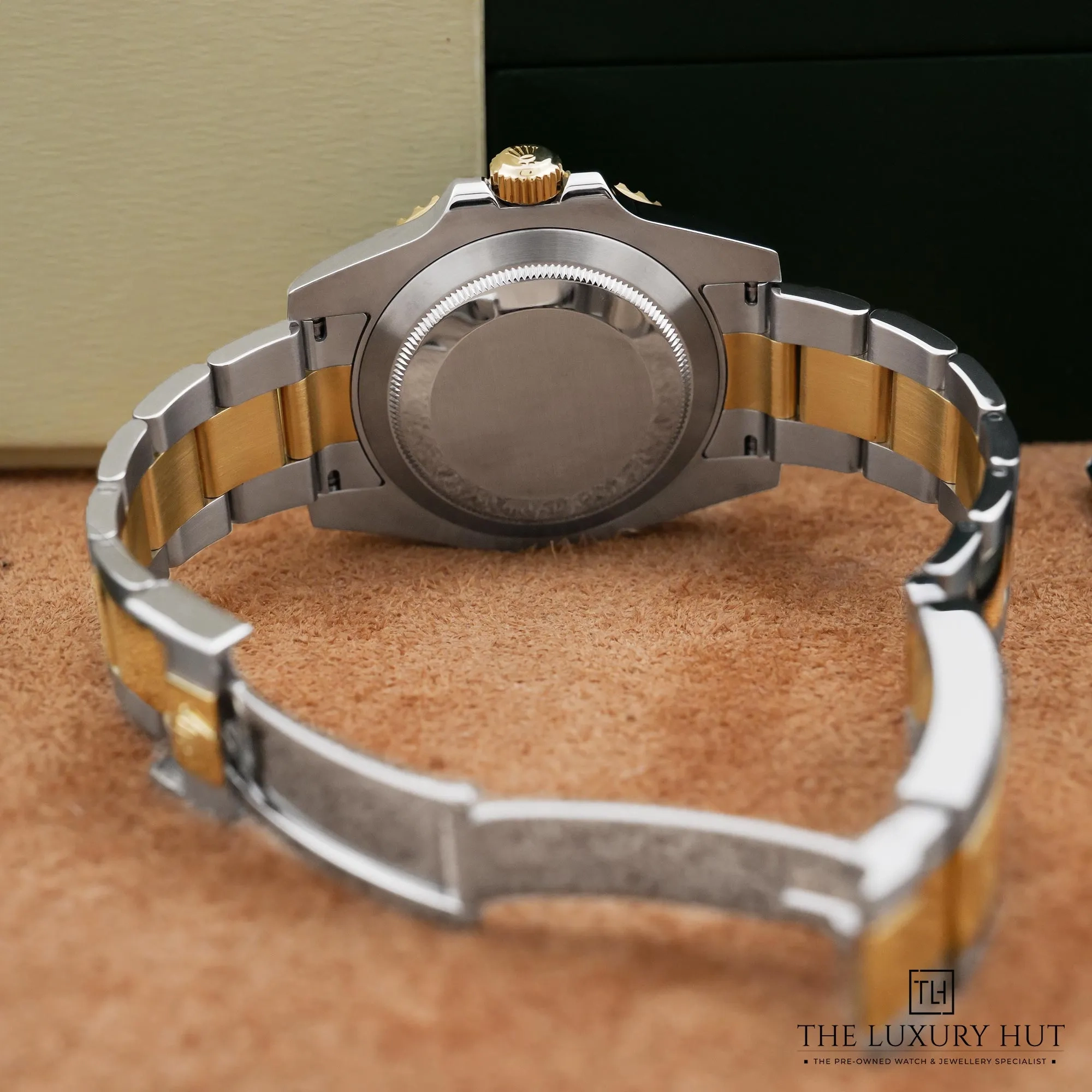 2026/06/7c5fe4f4-bcad-4eba-8765-c7830ecea92dRolex_Submariner_Date_Bluesy_Blue_Dial_53071-d.jpg.webp