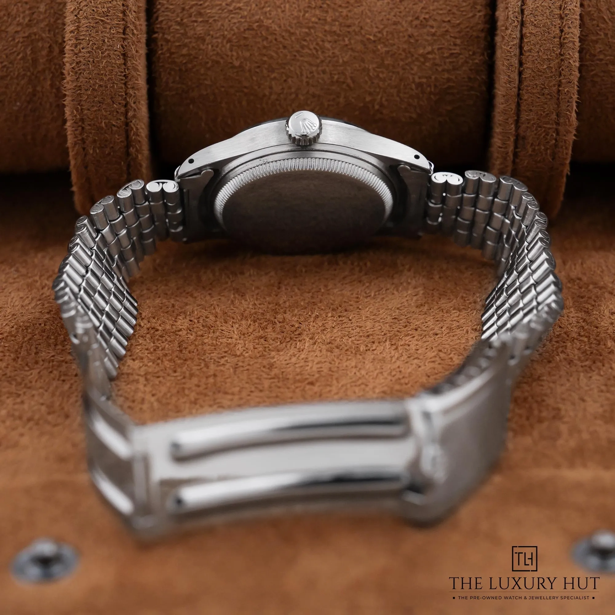 2026/06/80f39484-7bd8-4dbd-b5fa-e9c8799e6fb4Rolex_Oyster_Perpetual_Steel_34mm_White_52809-d.jpg.webp