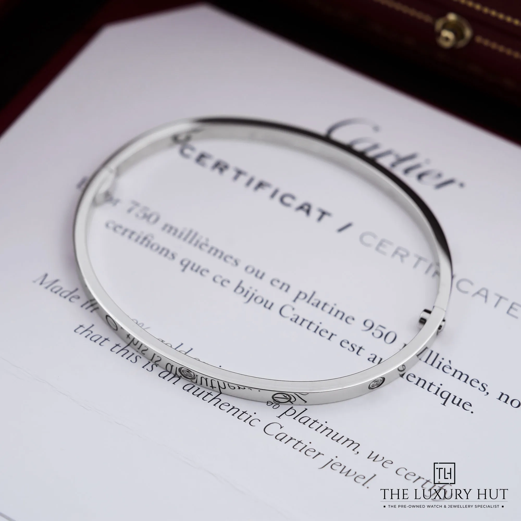 2026/06/95ed0264-82cb-43b4-8240-c45a86b09d4dCartier_White_Gold_Diamonds_LOVE_Bracelet_52986-b.jpg.webp