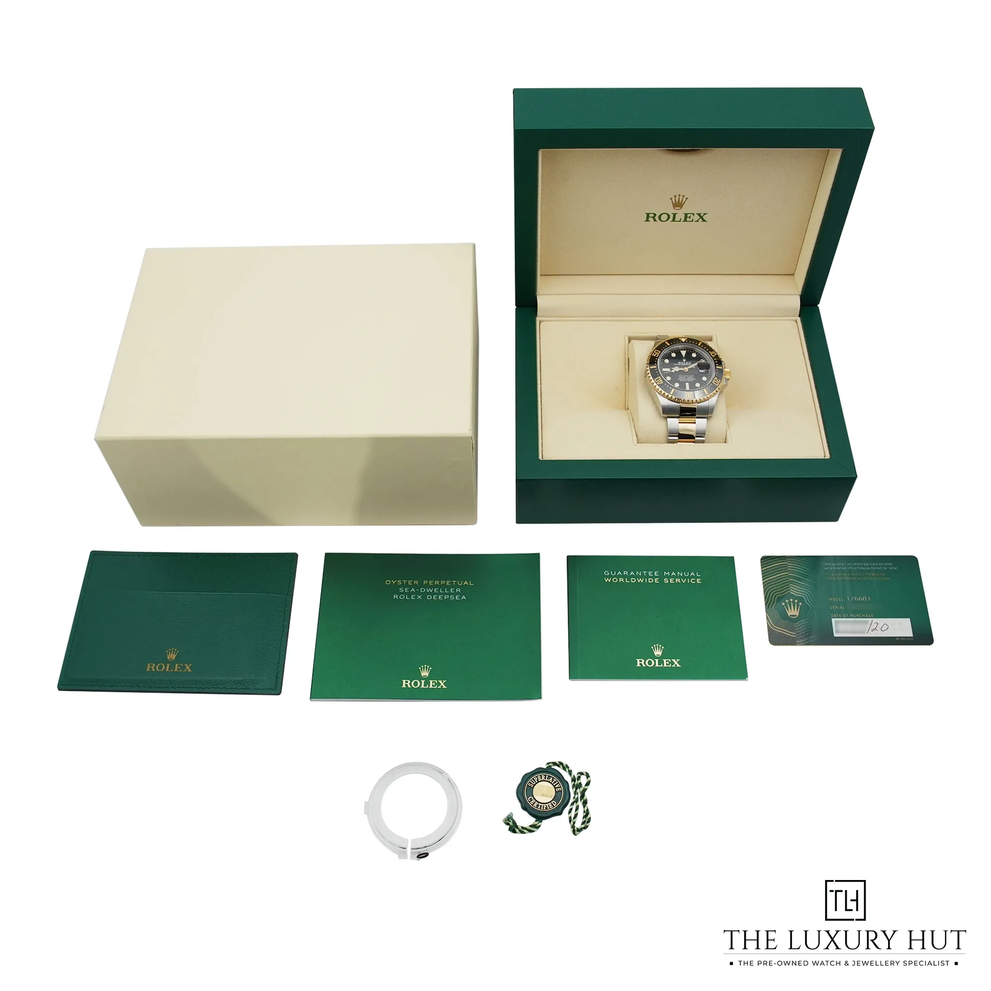 2026/06/97dff34c-e8f5-4e61-97cc-d055695f108bRolex_Sea-Dweller_Steel_Gold_43mm_Black_New_52850-ee.jpg.webp