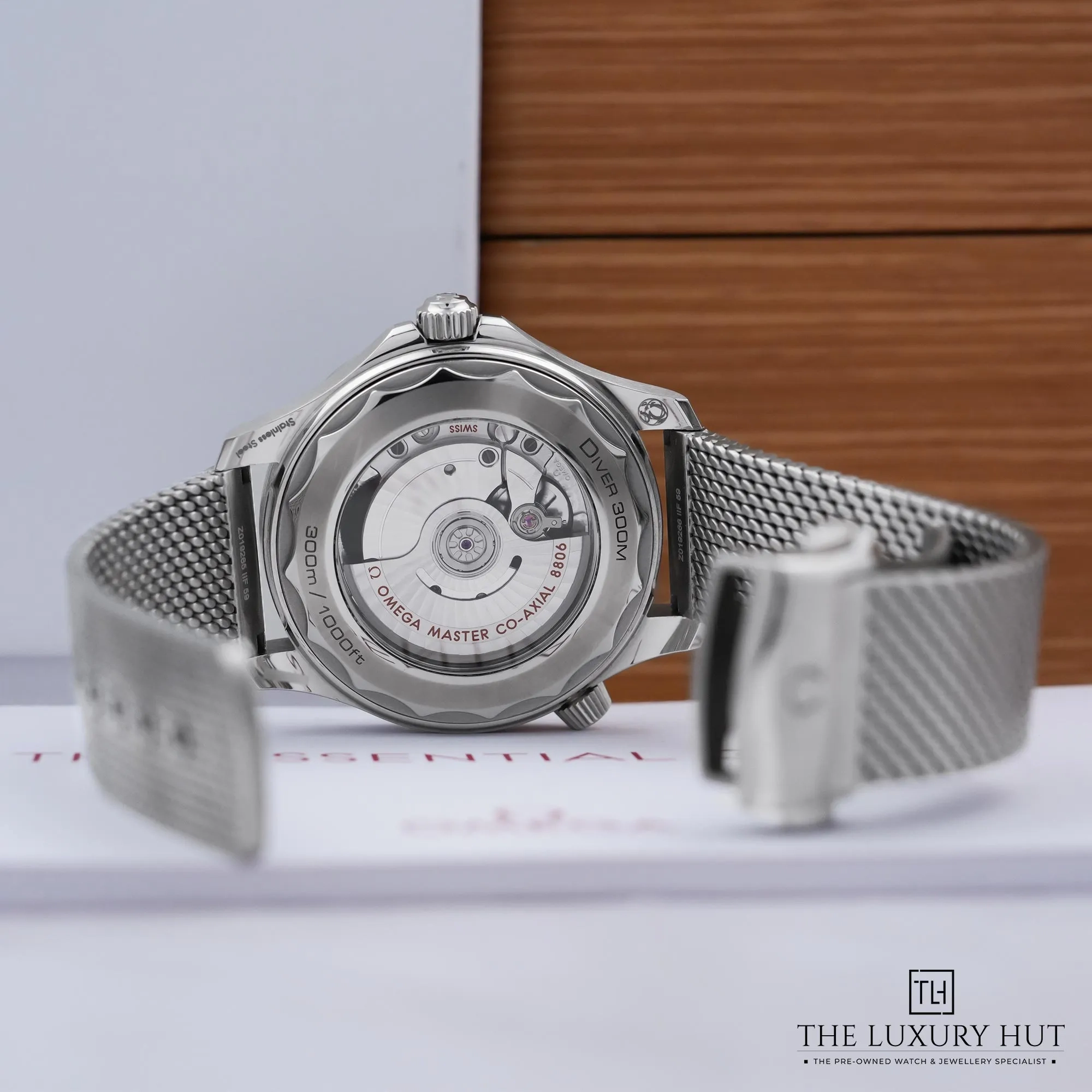 2026/06/a009eb7f-f22c-4ef6-b910-1c44ff539bf9Omega_Seamaster_Diver_300M_Steel_Black_Wave_53065-d.jpg.webp