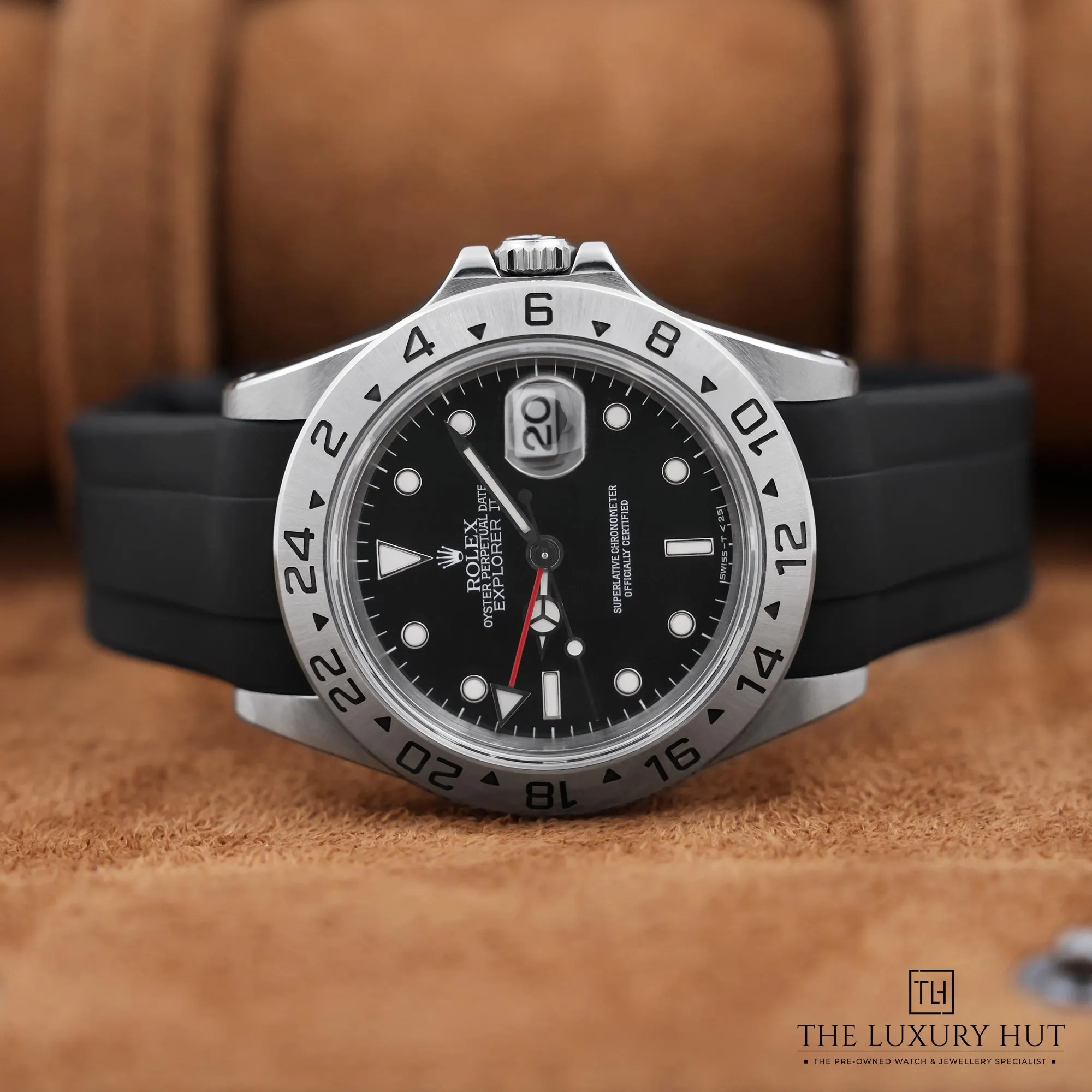 2026/06/aa833533-2780-40cd-a42c-77725288f06fRolex_Explorer_II_Steel_40mm_Black_Dial_52959-c.jpg.webp