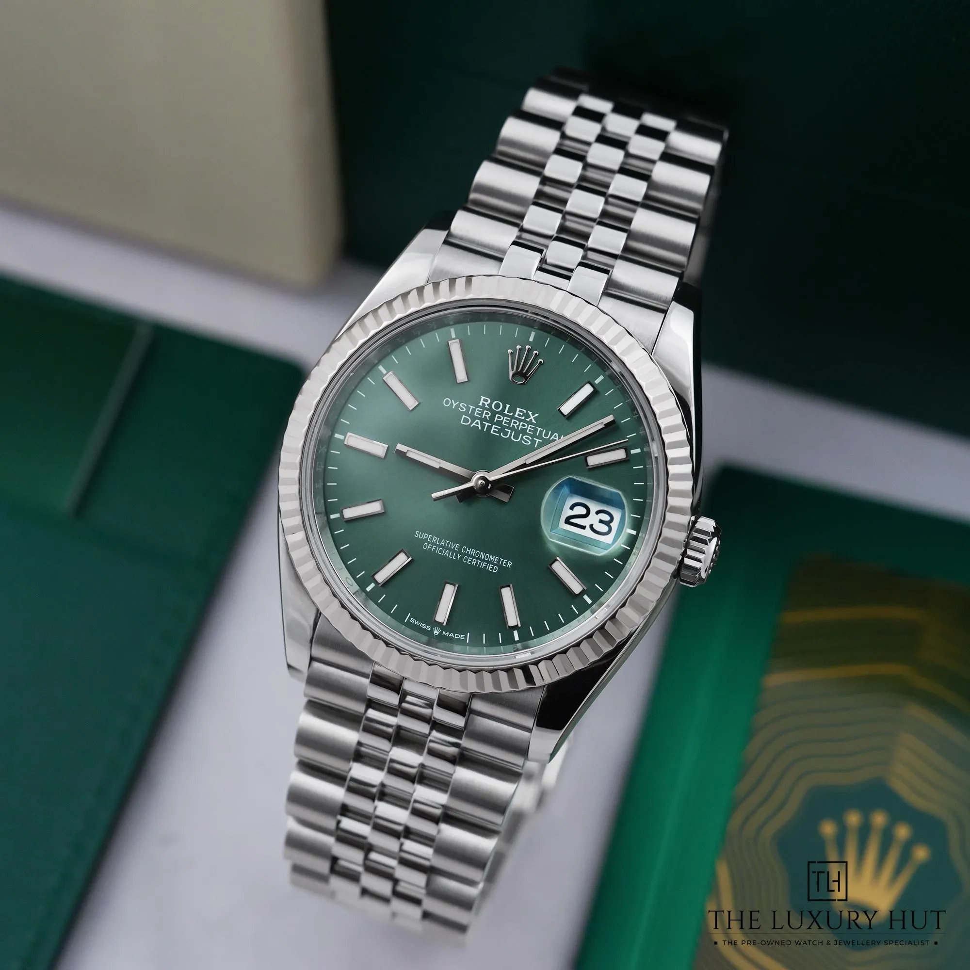 2026/06/b61a1648-7d46-45c3-9db2-ecd6787e4c75Rolex_Datejust_36_Mint_Green_Dial_New_53032-b.jpg.webp